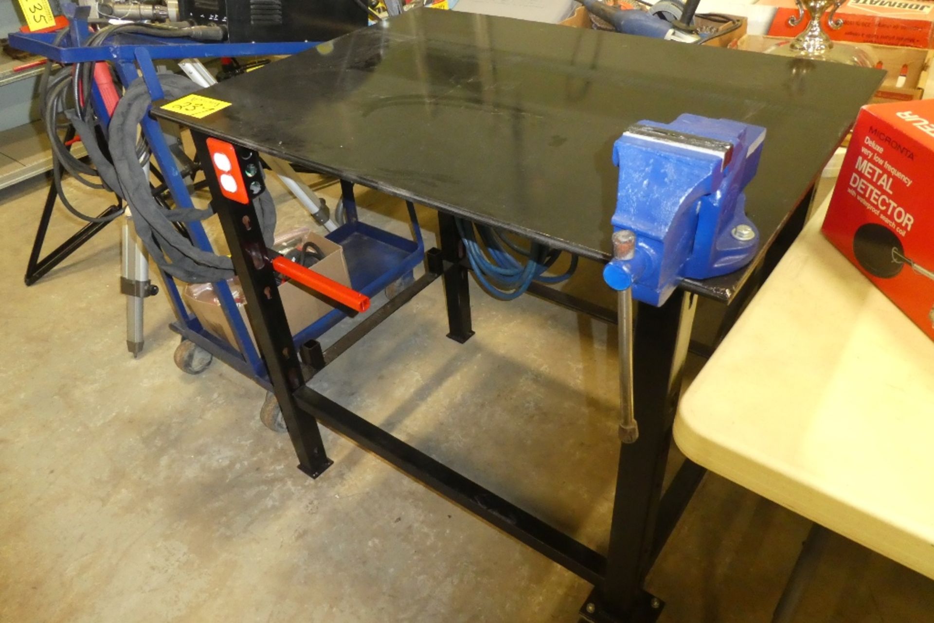 28"X28" HD STEEL WORKBENCH ON CASTORS W/ VICTOR 3 1/2" VISE, 115V OUTLET & CORD - Image 2 of 2