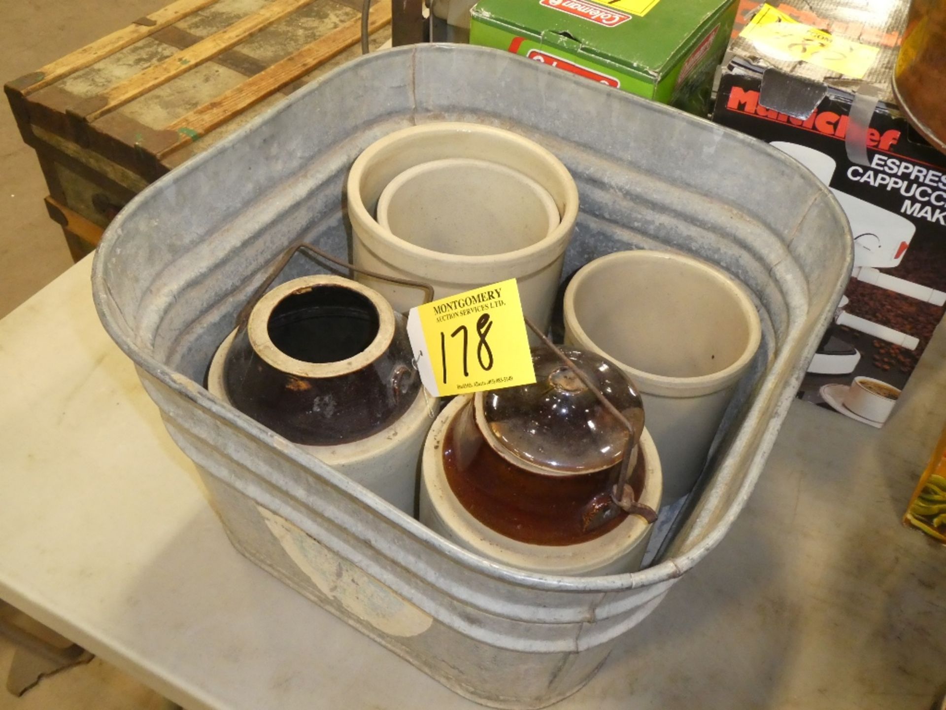 VINTAGE GALVANIZED WASH TUB W/ MEDALTA CROCKS & JUGS