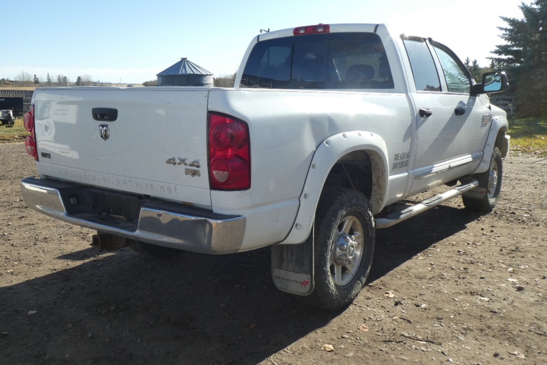 2008 Dodge RAM 3500 CREW CAB 4X4 TRUCK - Image 4 of 12