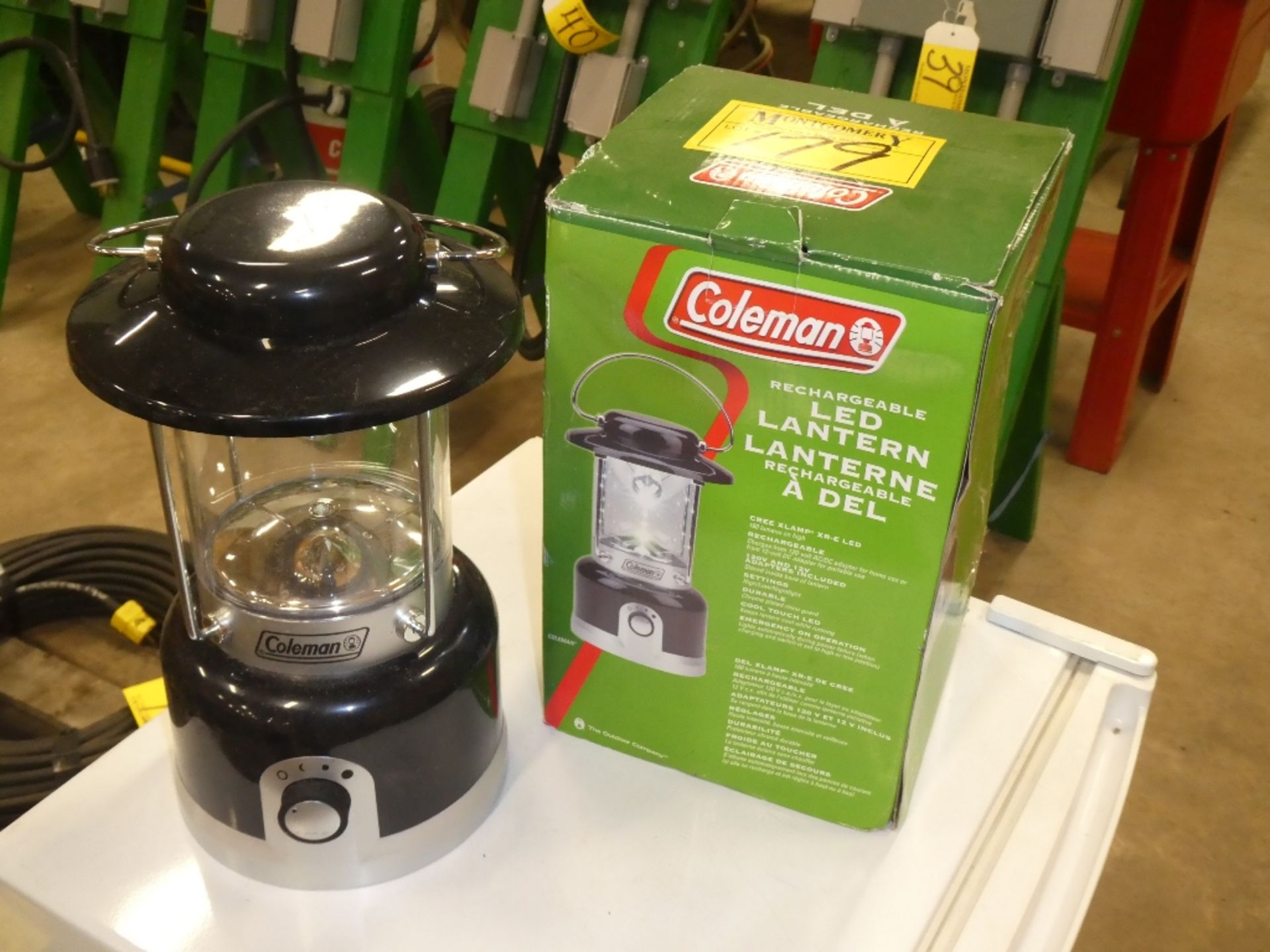 COLEMAN RECHARGEABLE LED LANTERN