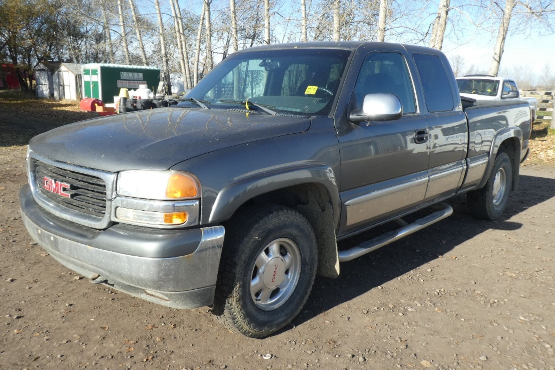 2002 GMC SIERRA 1500 Z71 4X4 EXT CAB TRUCK VIN: 1GTEK19T62E177676Engine: V8 VORTEX GASAT, 355,383 KM - Image 2 of 15