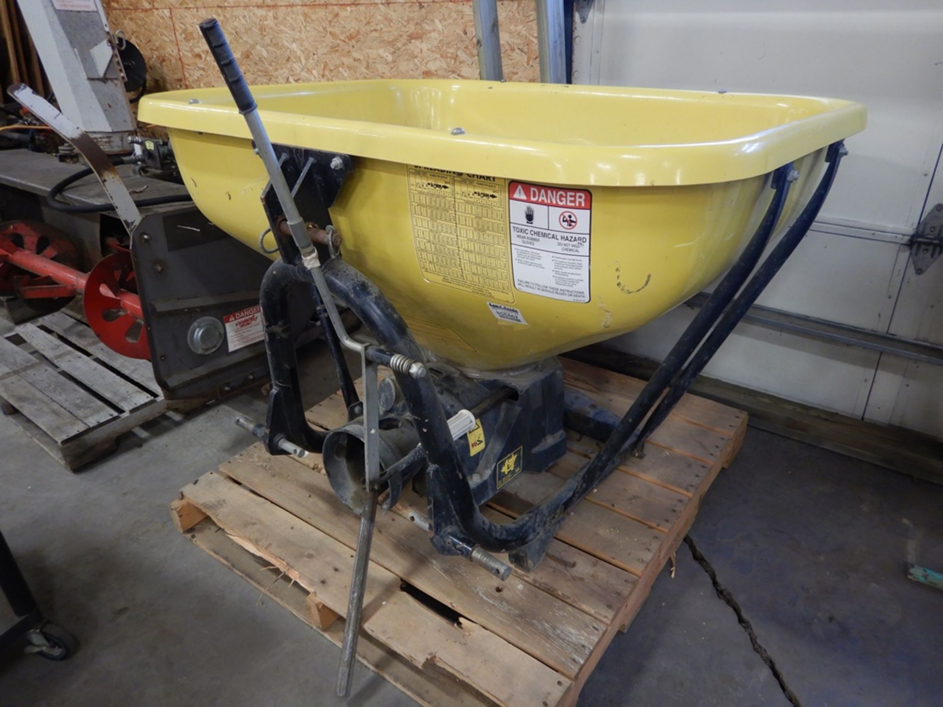 LAND PRIDE PFS 5060 DRY CHEMICAL FERTILIZER SPREADER - 3 PT W/FIBERGLASS TUB, COVER, PTOS/N 14487