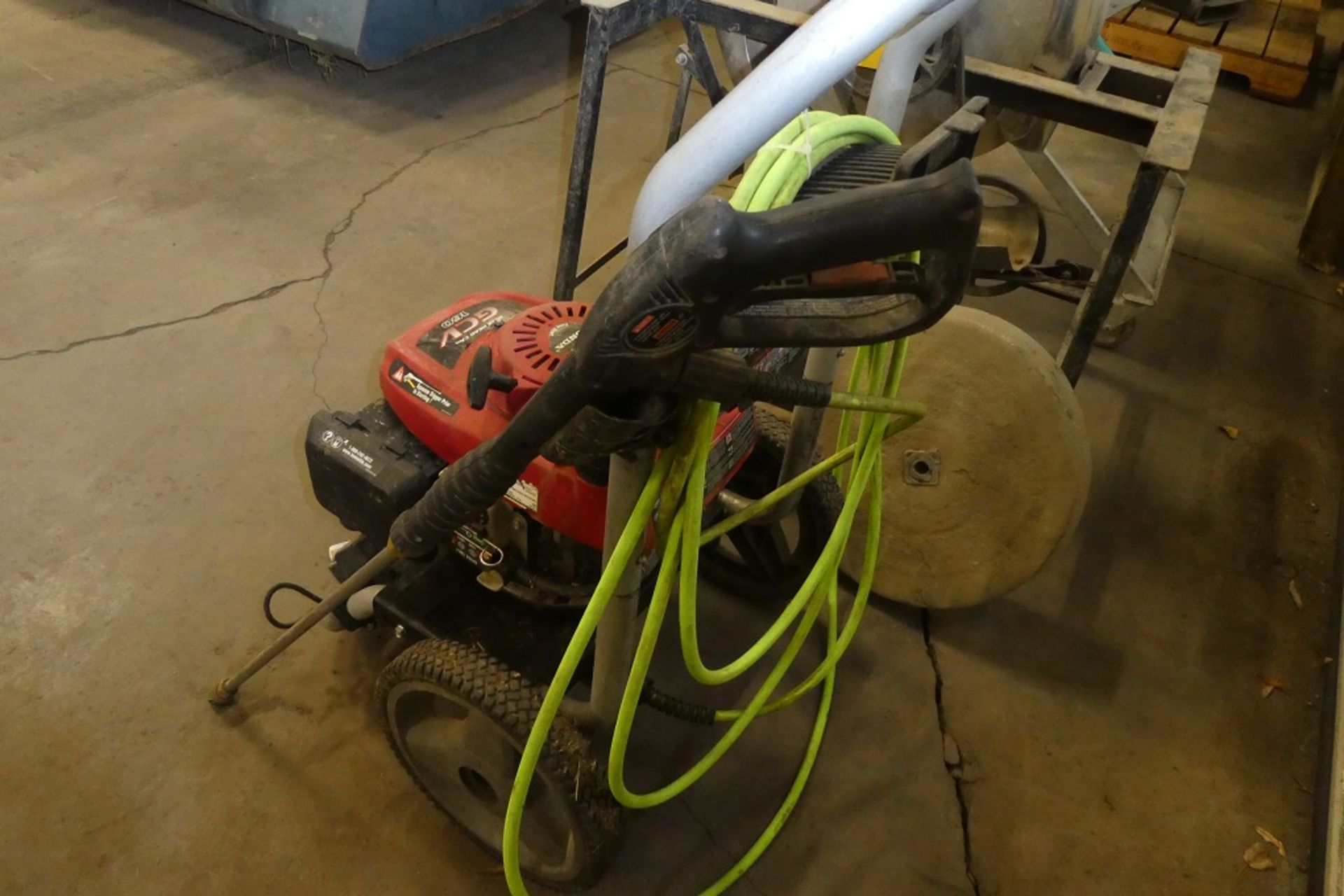 HONDA GCV160 PRESSURE WASHER W/CART, WAND & HOSE - Image 2 of 2