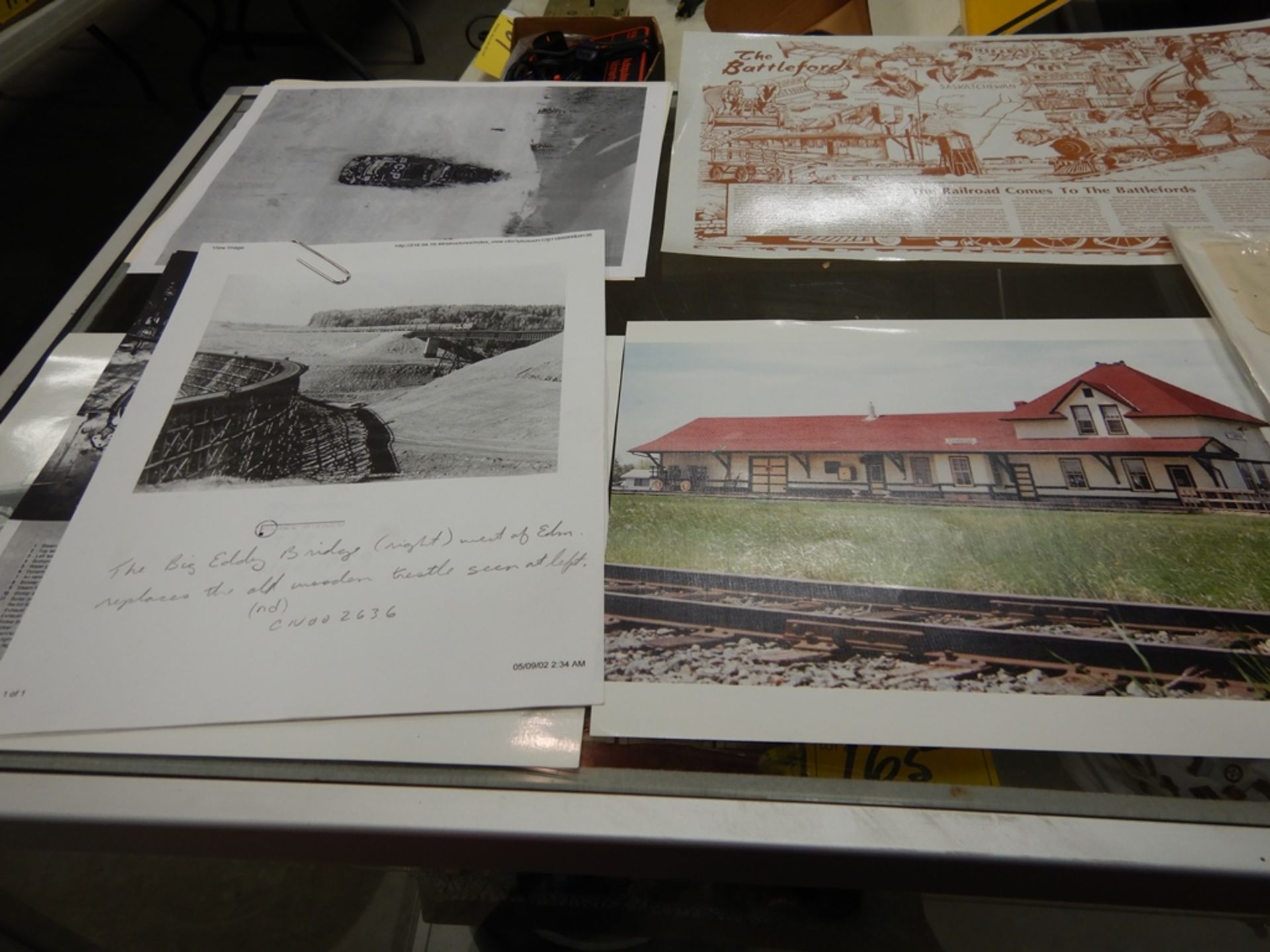 ASSORTED TRAIN PICTURES & CN UNION BOOK - Image 2 of 5