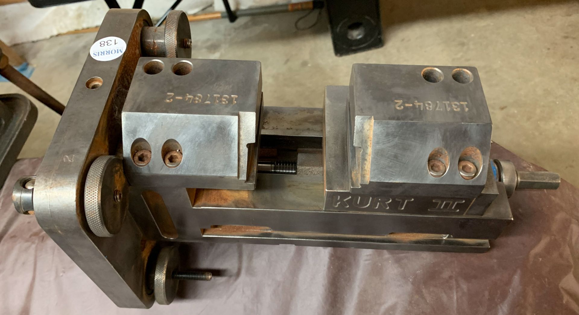 Milling vise, Kurt Mfg. - Image 3 of 3