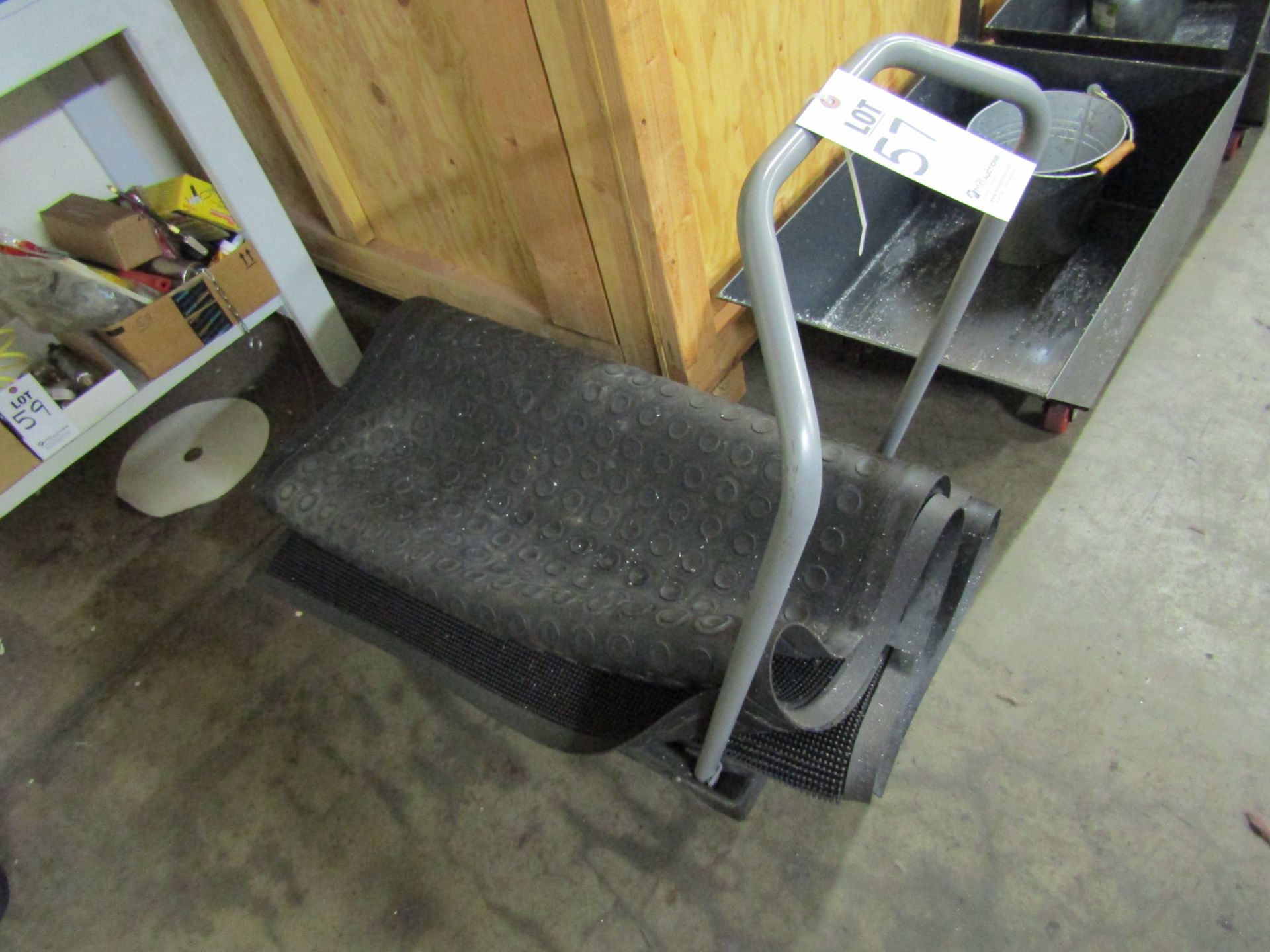 SHOP MATS WITH ROLLING CART