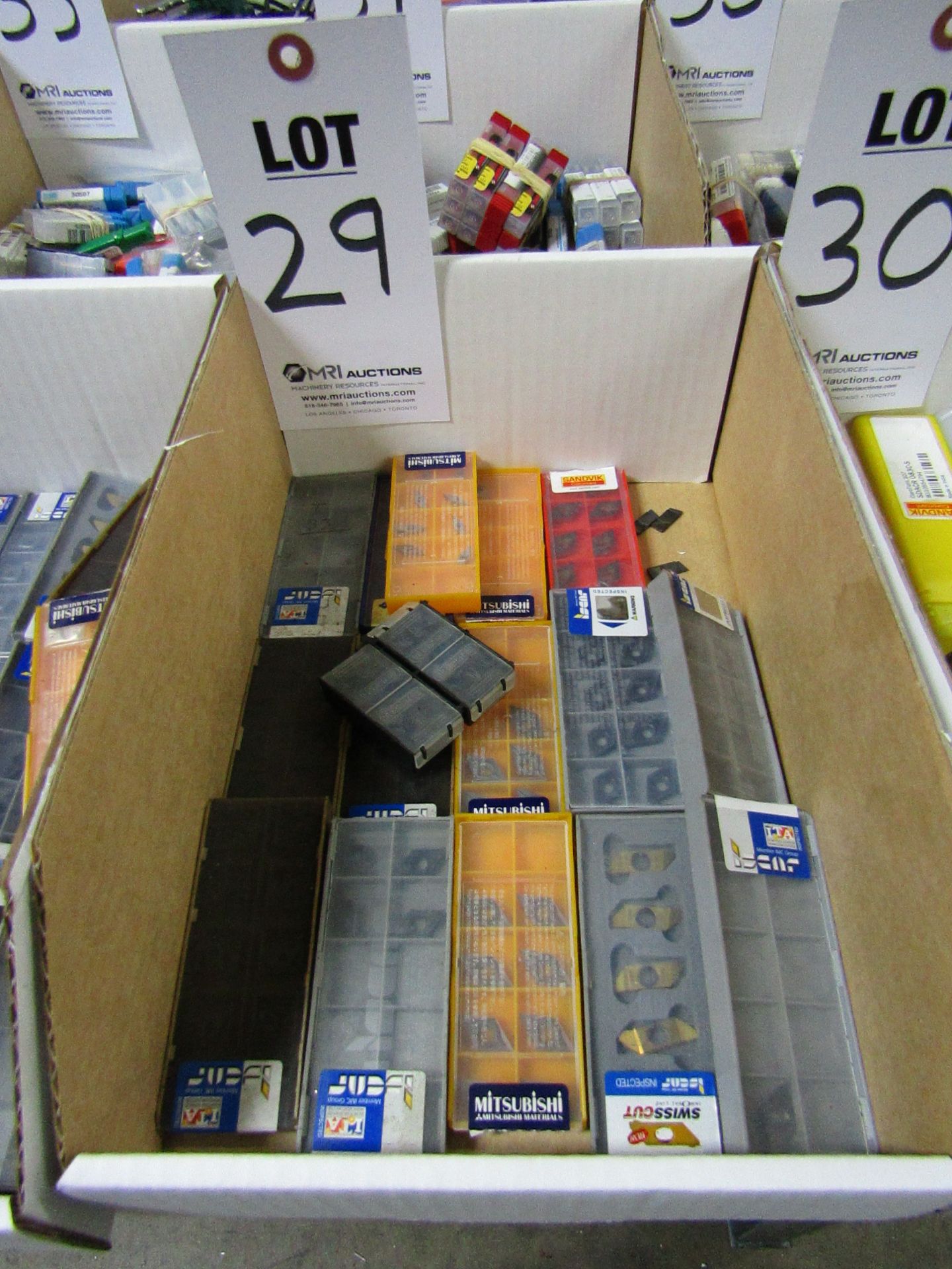 LOT TO INCLUDE: MISC. ISCAR, SWISSCUT, AND MITSUBISHI CARBIDE INSERTS, FULL AND PARTIAL