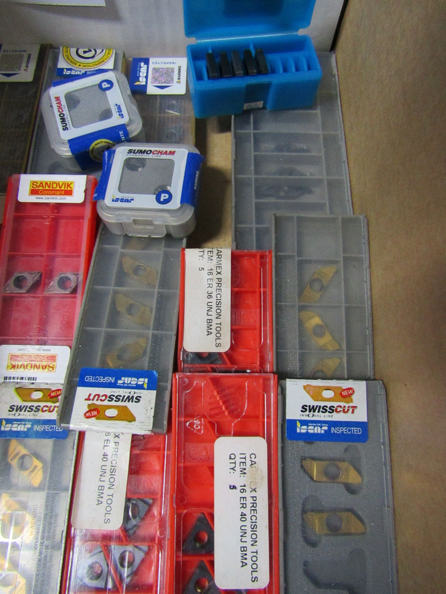 LOT TO INCLUDE: MISC. ISCAR AND SWISSCUT CARBIDE INSERTS, FULL AND PARTIAL - Image 3 of 3