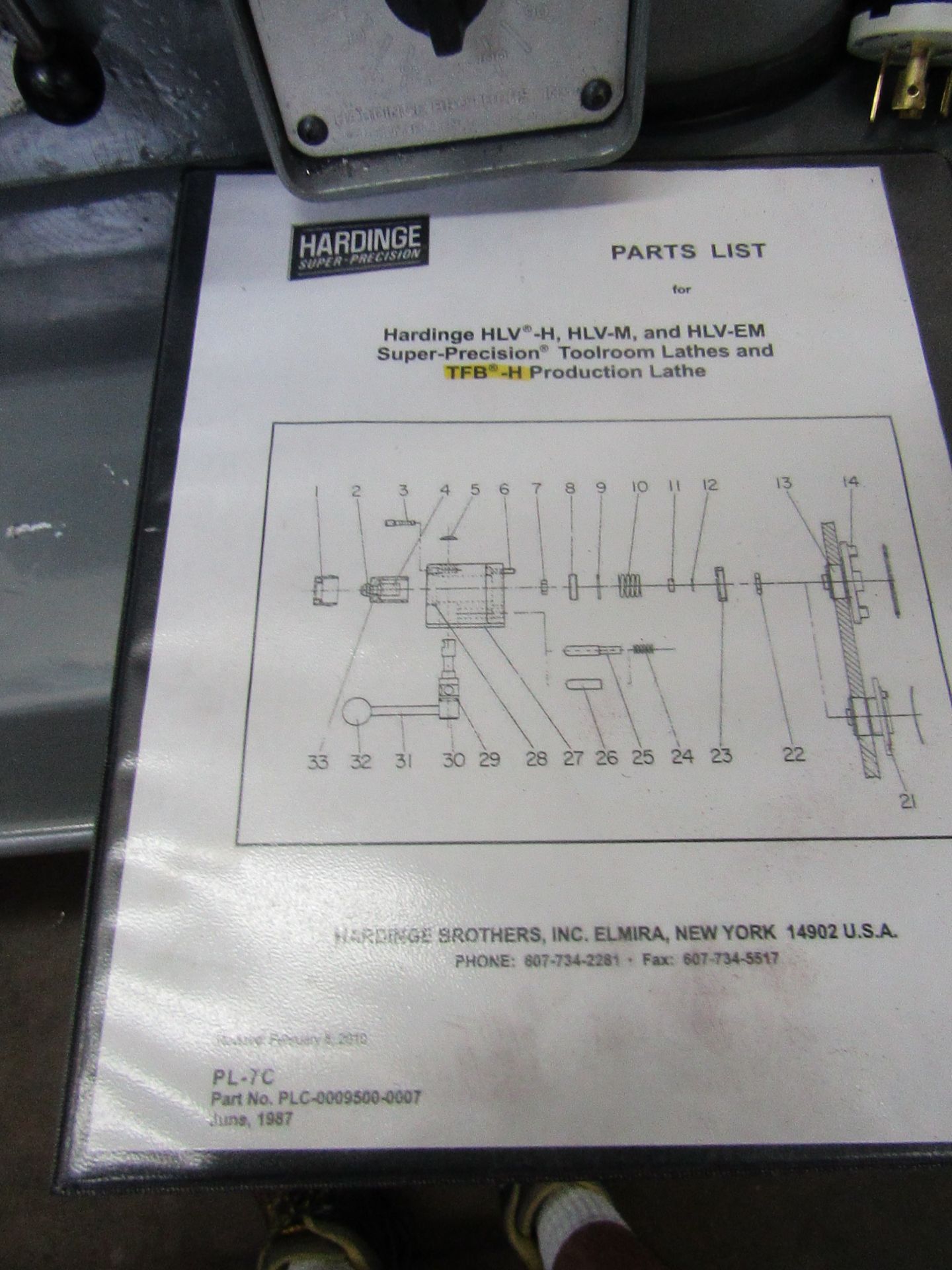 HARDINGE HLV SUPER PRECISION TOOLROOM LATHE, MODEL TFB-H, SERIAL HLV-H-8428T - Image 2 of 9