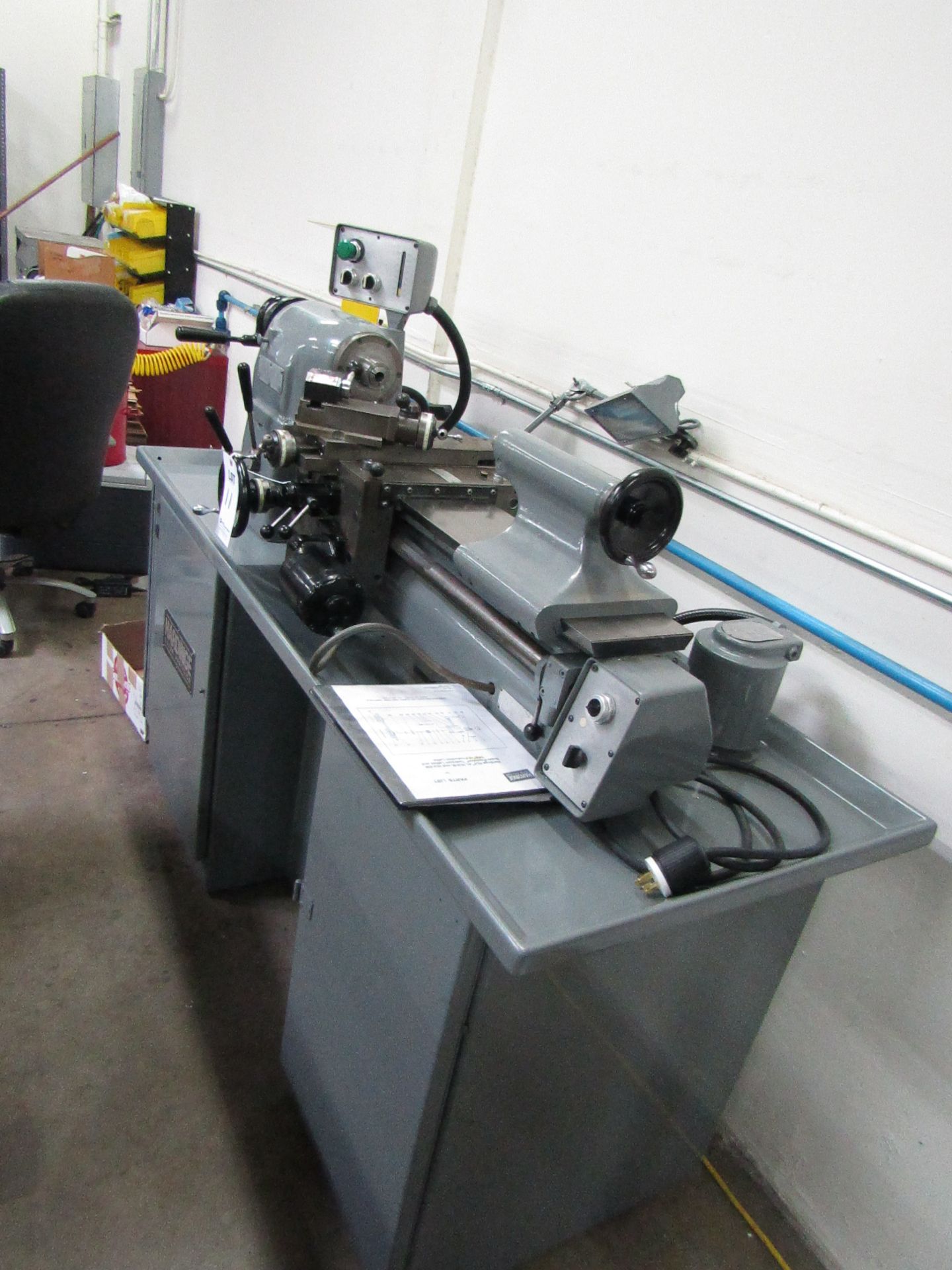 HARDINGE HLV SUPER PRECISION TOOLROOM LATHE, MODEL TFB-H, SERIAL HLV-H-8428T