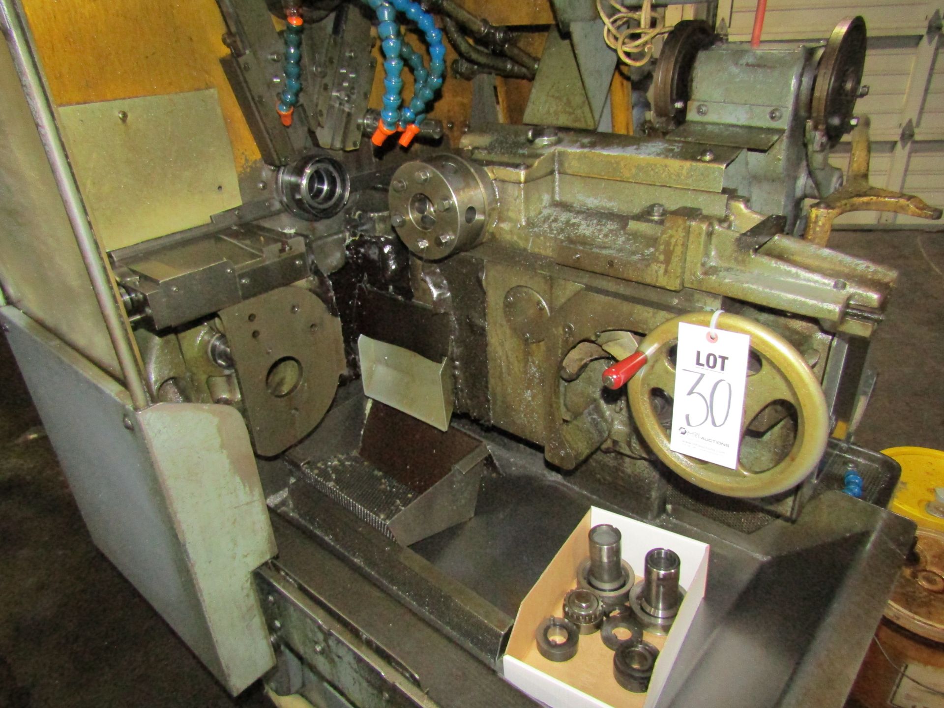 BROWNE & SHARPE AUTOMATIC LATHE SCREW MACHINE, SERIAL 545-2-8122 1 1/4. LOT TO INCLUDE: ASSOCIATED - Image 2 of 9