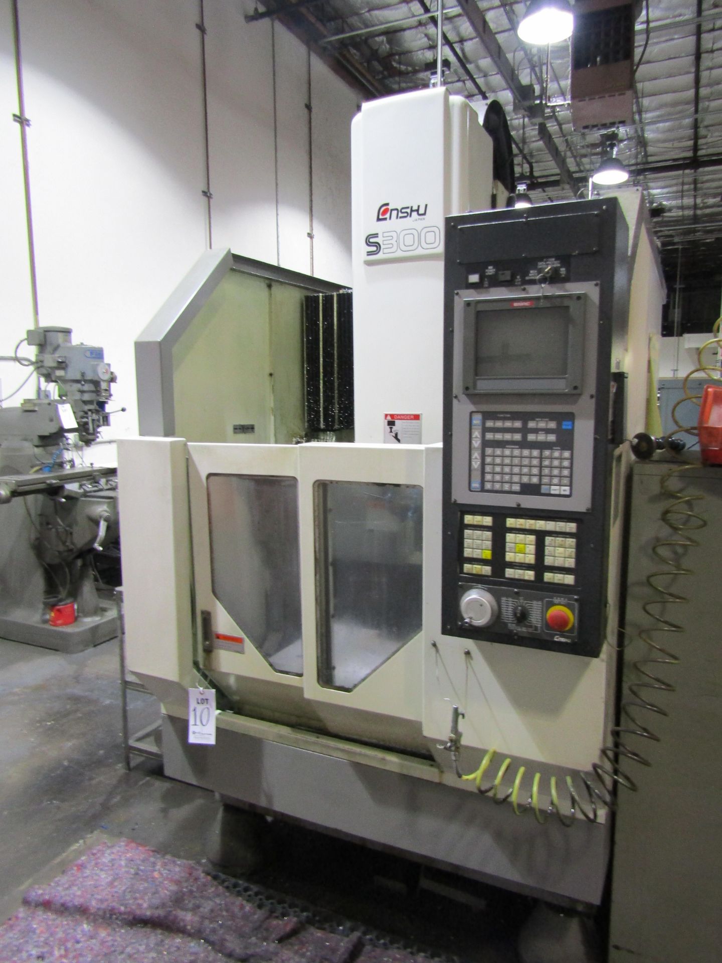 ENSHU CNC MILL VERTICAL MACHINING CENTER, MODEL S300, SERIAL 1041, MANUFACTURED 1996, ENAC SYSTEM