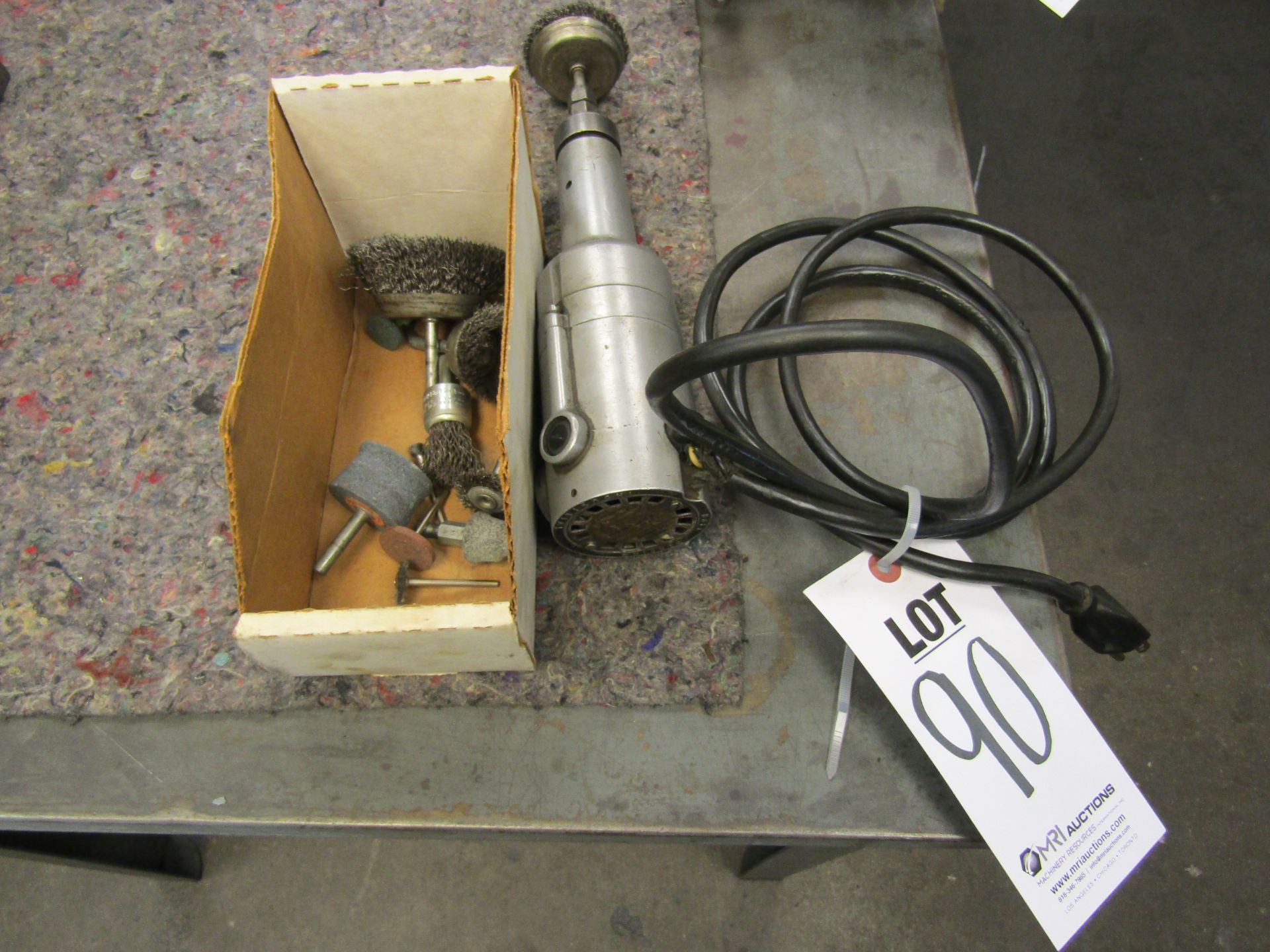 CRAFTSMAN HAND GRINDER, MODEL 315-25840, WITH SPARE TURNING BRUSHES