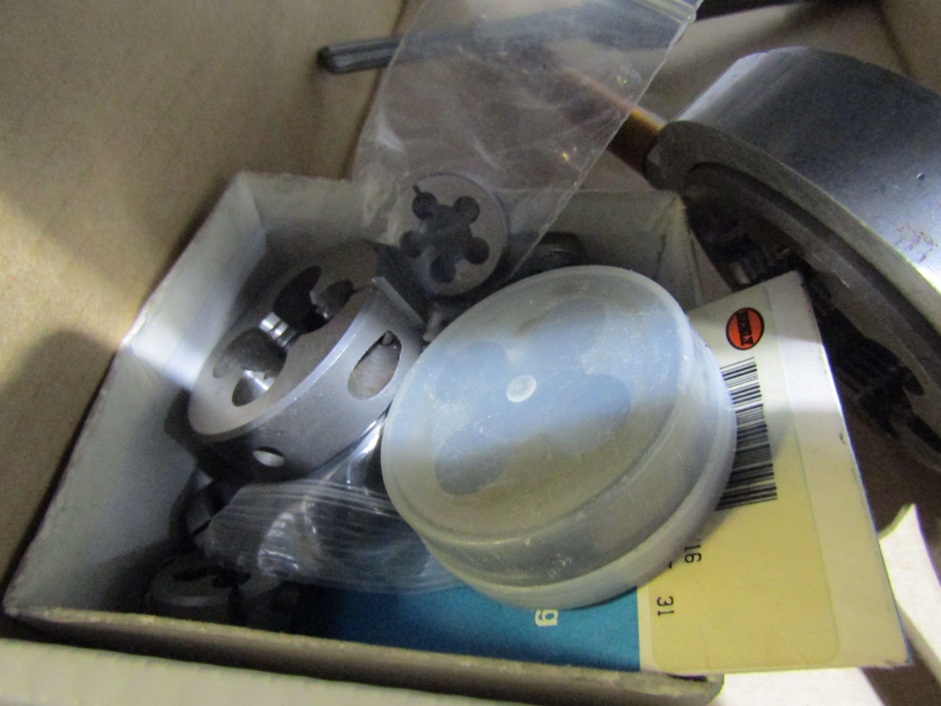 LOT TO INCLUDE: (2) PROCUNIER TAPPING HEADS, MODEL 11006, DIE HEADS, DIE HOLDERS - Image 2 of 4