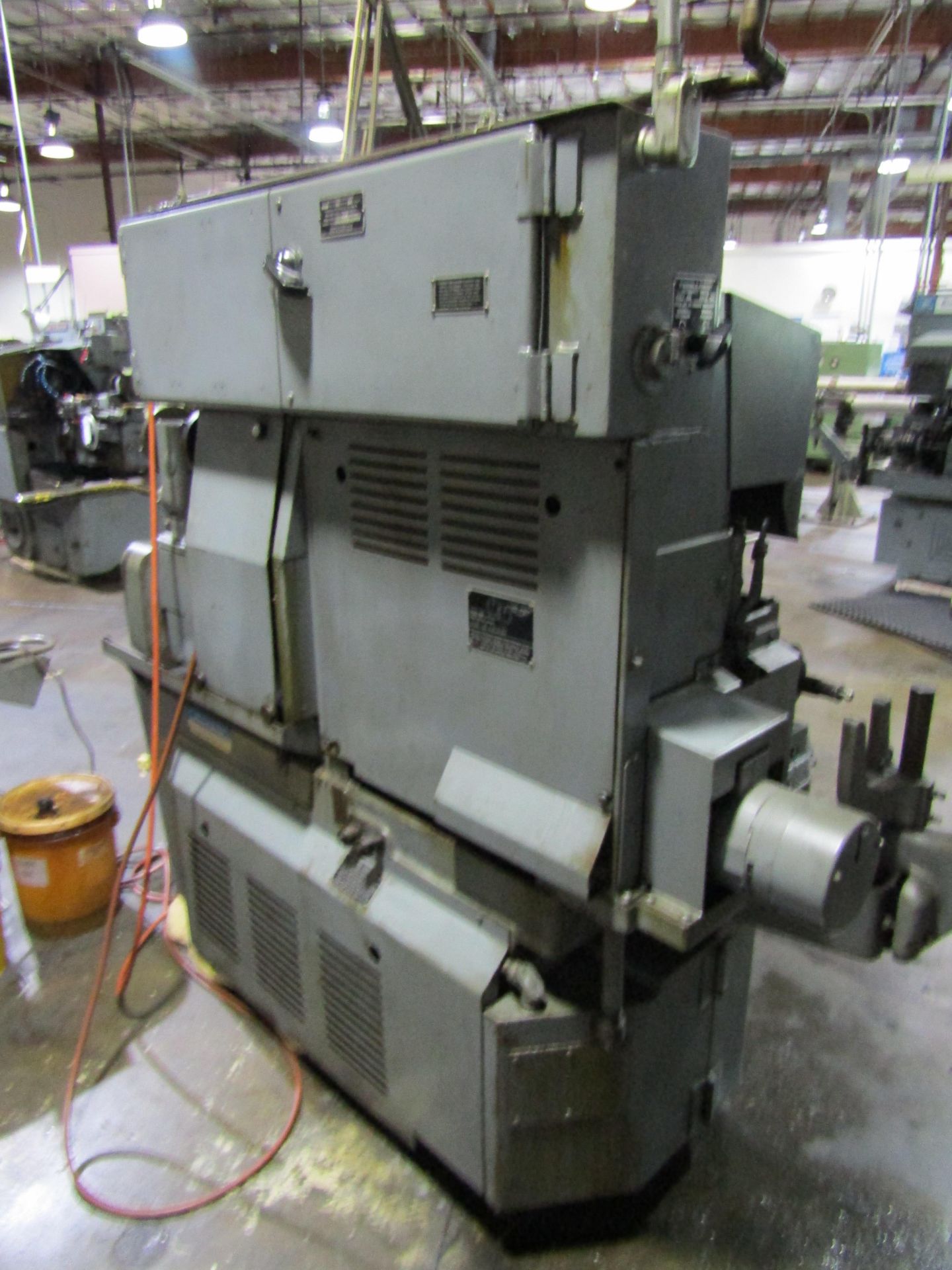 BROWNE & SHARPE AUTOMATIC LATHE SCREW MACHINE, SERIAL 545-2-8122 1 1/4. LOT TO INCLUDE: ASSOCIATED - Image 7 of 9