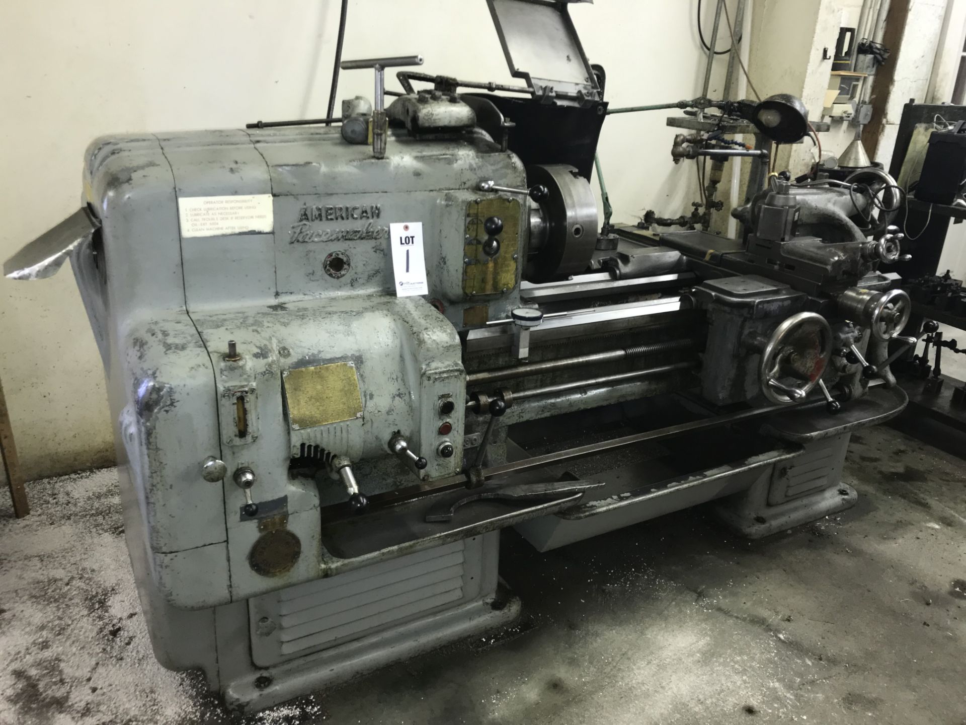 AMERICAN PACEMAKER ENGINE LATHE SWING: 14", TRAVEL: 30", SINGLE TOOL POST , 12" 3 JAW CHUCK, - Image 2 of 7