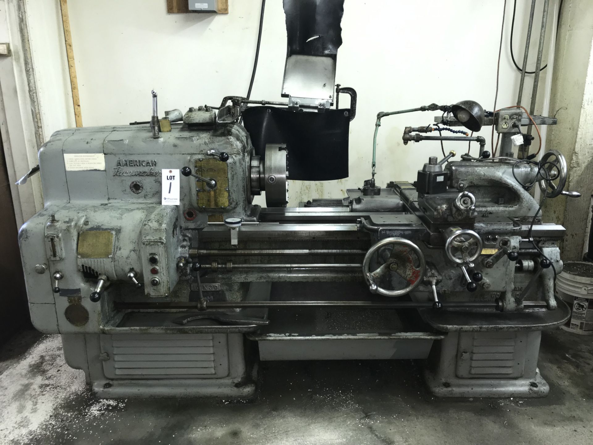 AMERICAN PACEMAKER ENGINE LATHE SWING: 14", TRAVEL: 30", SINGLE TOOL POST , 12" 3 JAW CHUCK,