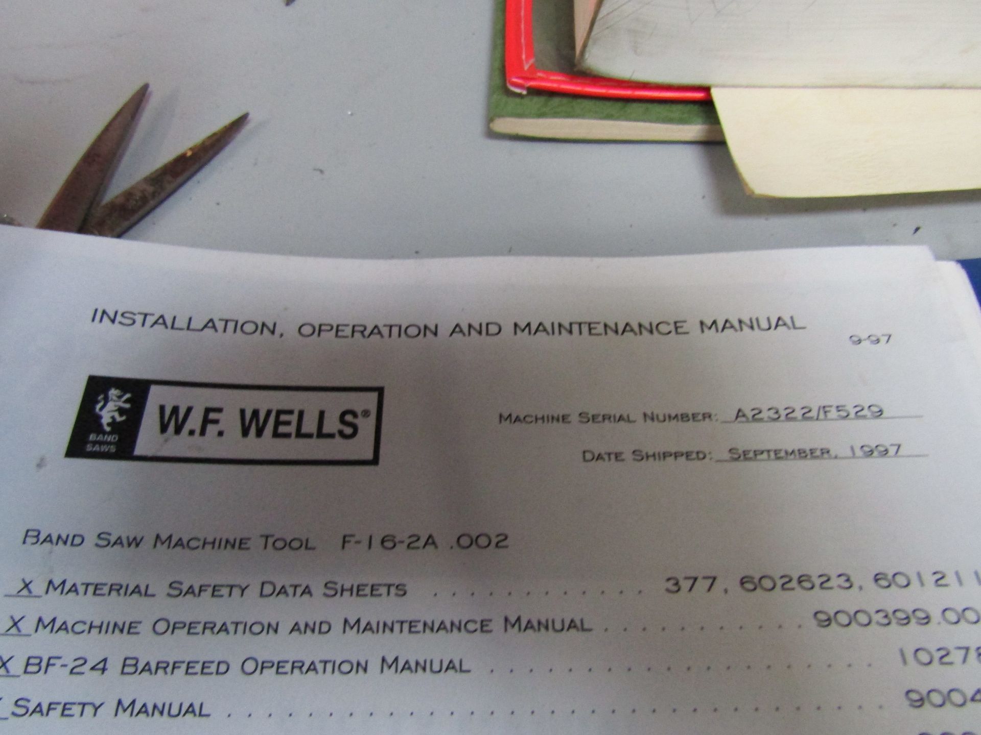 W.F. WELLS BAND SAW, SERIAL A2322/F529, MANUALS INCLUDED. - Image 7 of 7