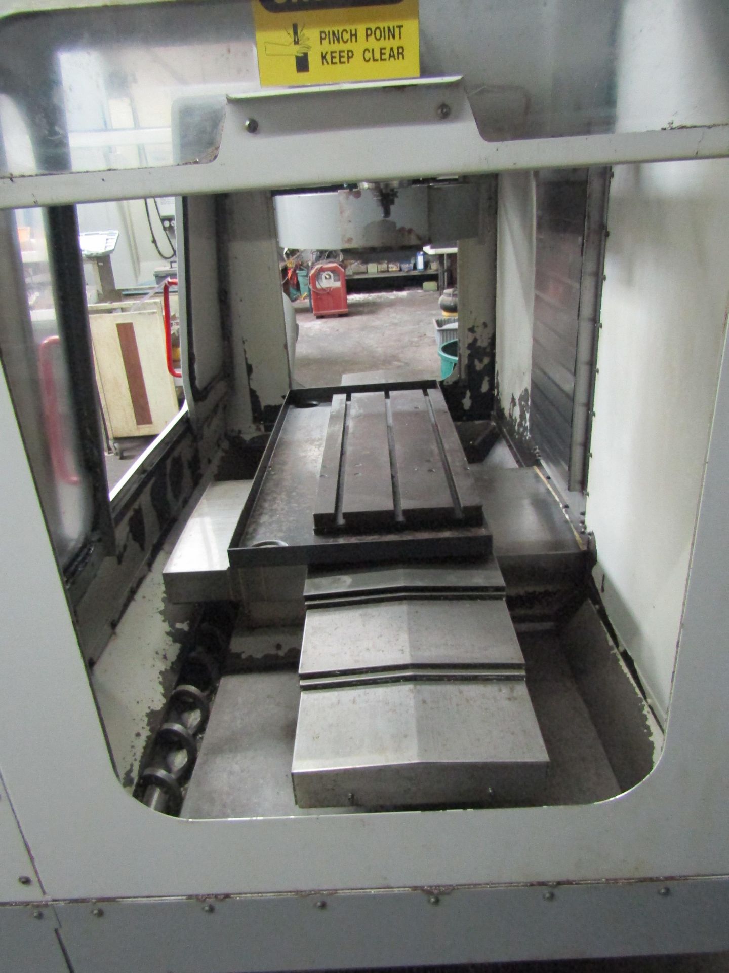 2000 HAAS VF-2 VERTICAL MACHINING CENTER, TRAVELS: 30 X 20 X 20, 21 ATC, HAS CONTROL – SERIAL#: - Image 7 of 11