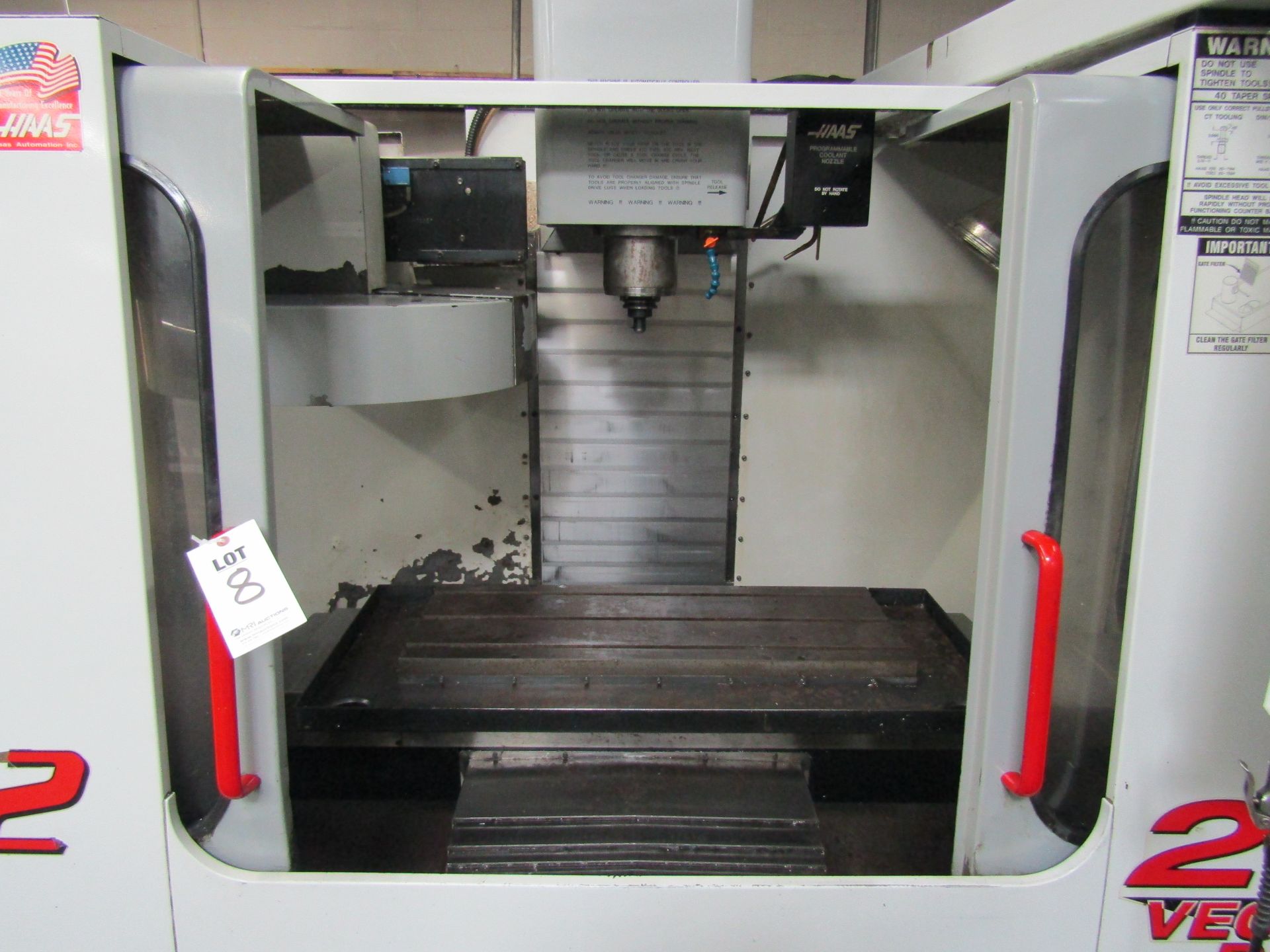 2000 HAAS VF-2 VERTICAL MACHINING CENTER, TRAVELS: 30 X 20 X 20, 21 ATC, HAS CONTROL – SERIAL#: - Image 2 of 11