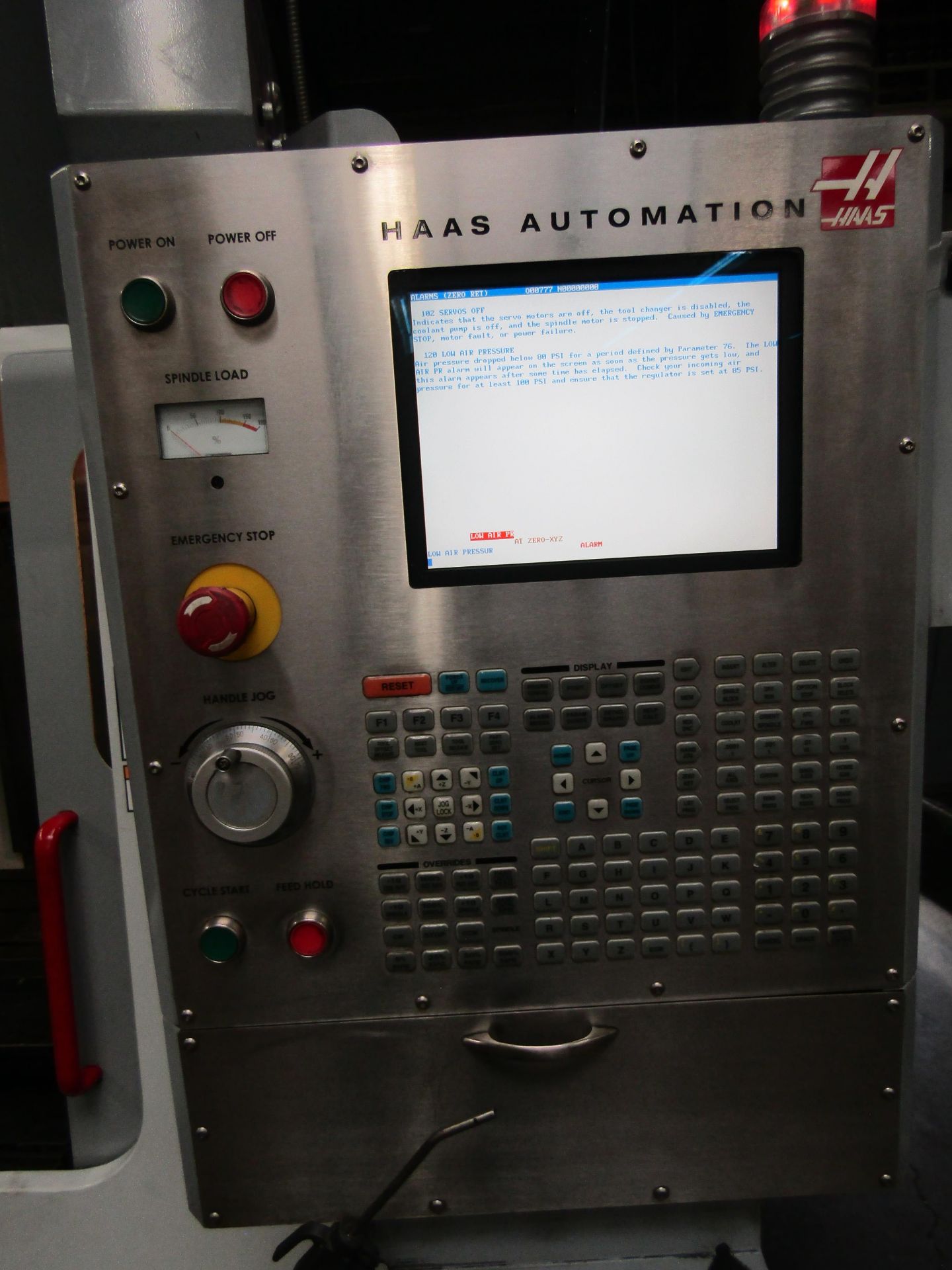 2004 HAAS VF-2SS VERTICAL MACHINING CENTER, TRAVELS: 30 X 20 X 20, SIDE MOUNT TOOLCHANGER, SS - Image 7 of 14