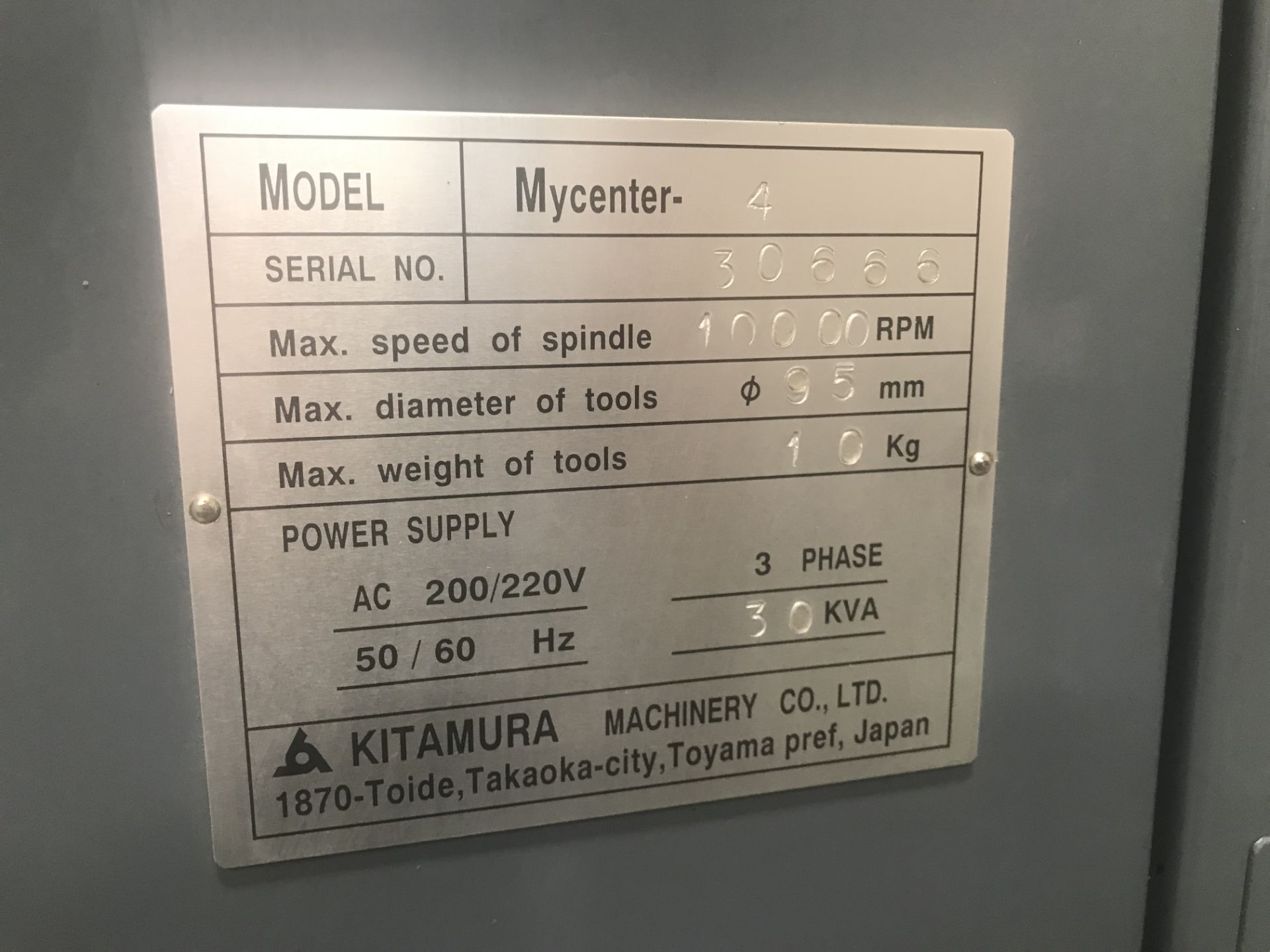 2001 KITAMURA MYCENTER-4, 10K SPINDLE, CAT 40, 30 TOOL MAGAZINE, FANUC SERIES 16i-M CONTROL, X- - Image 11 of 13