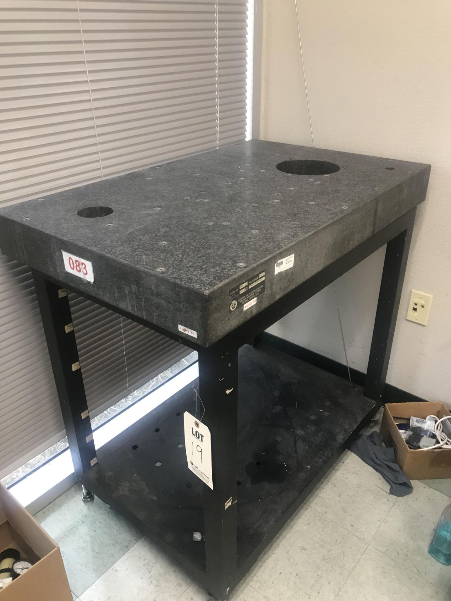 24" x 38" BLACK GRANITE SURFACE TABLE WITH ROLLING TABLE