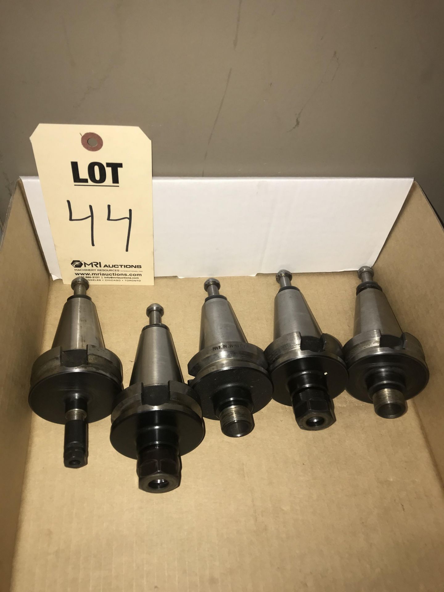 (5) BT 40 ER TOOL HOLDERS