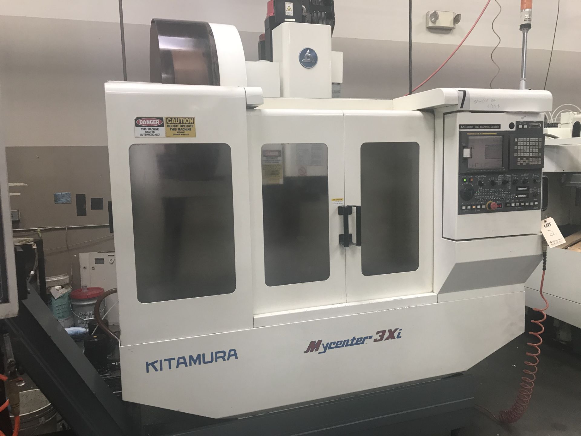 2000 KITAMURA MYCENTER-3xi, 15K SPINDLE, CAT 40, 30 TOOL SMTC, FANUC SERIES 16i-M CONTROL, WITH CHIP