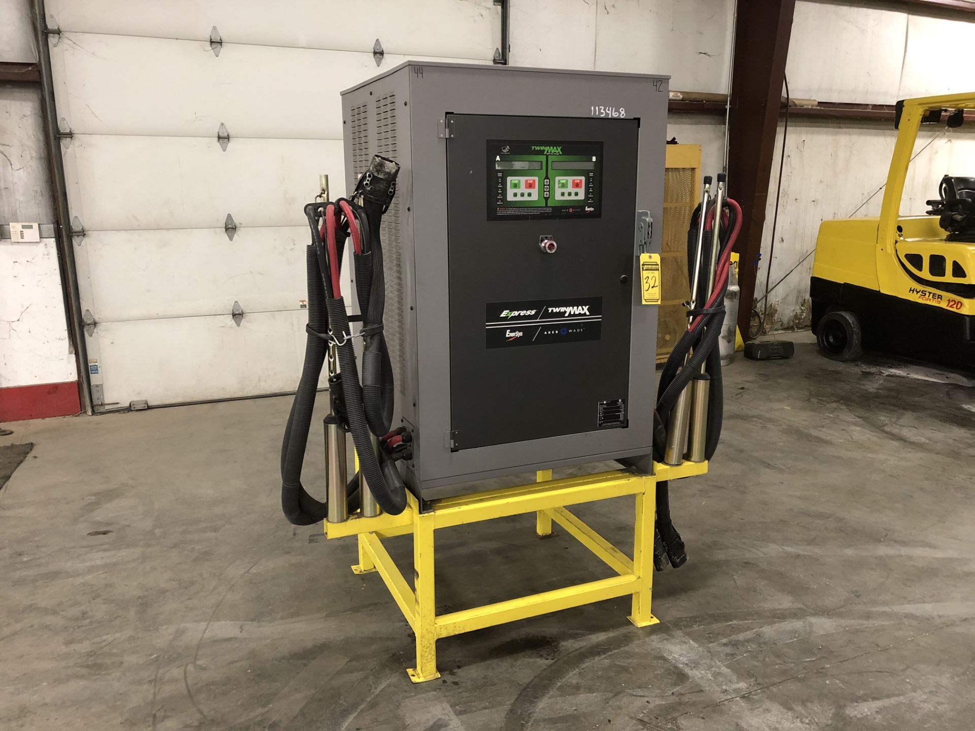 2012 ENERSYS EXPRESS MULTI-VOLT INDUSTRIAL BATTERY CHARGER, MODEL: TWINMAX 30, S/N: TM30N002028, - Image 5 of 5