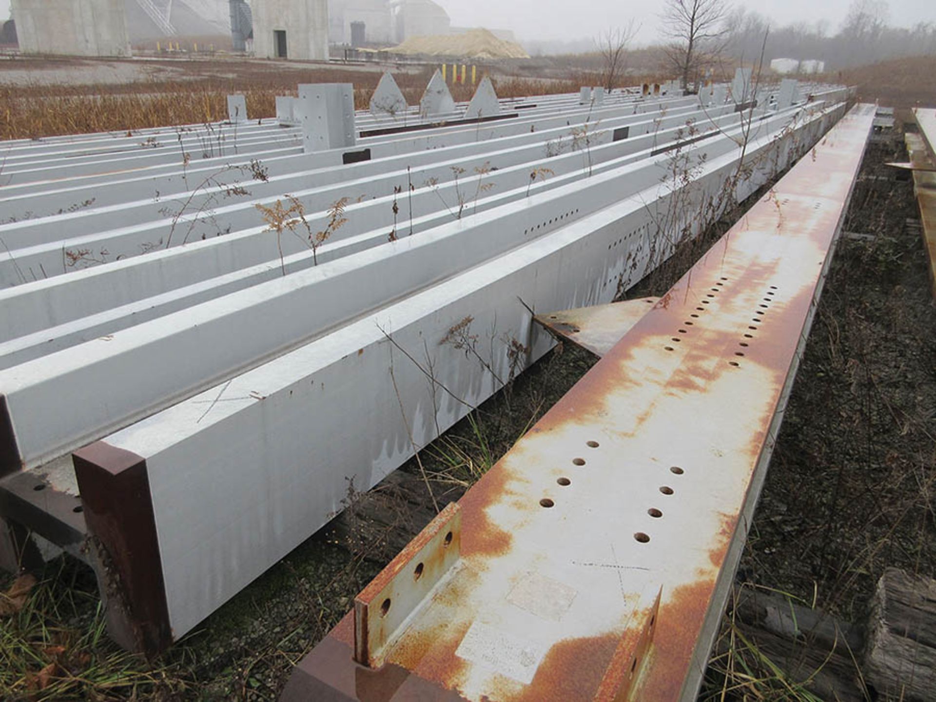 LARGE LOT WITH JUMBO STRUCTURAL STEEL - Image 11 of 12