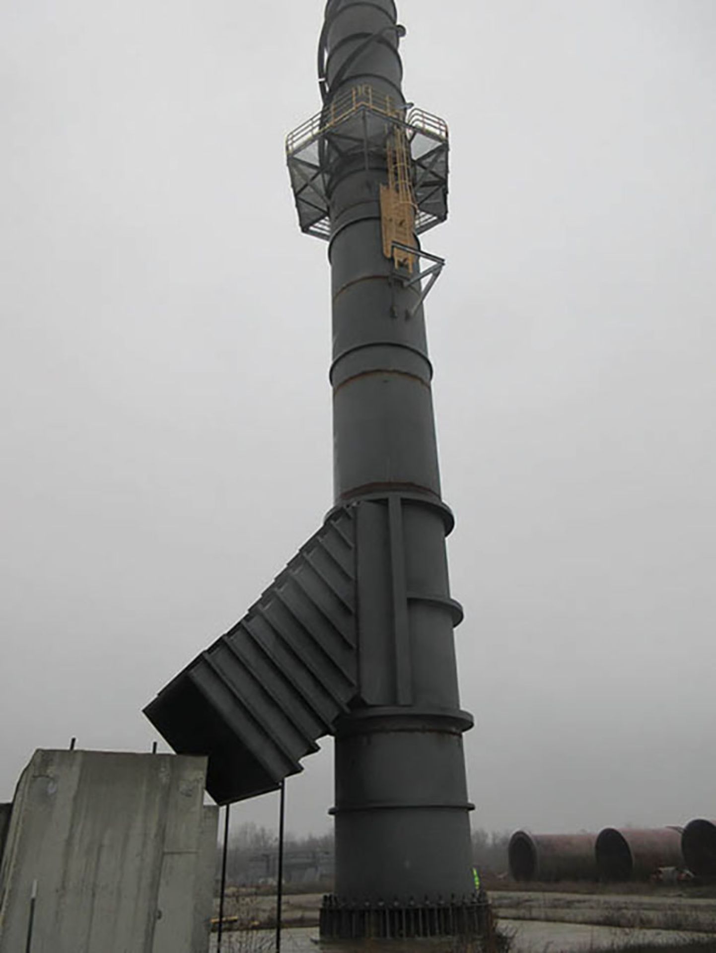 SILO WITH SAFETY LADDER - Image 2 of 3