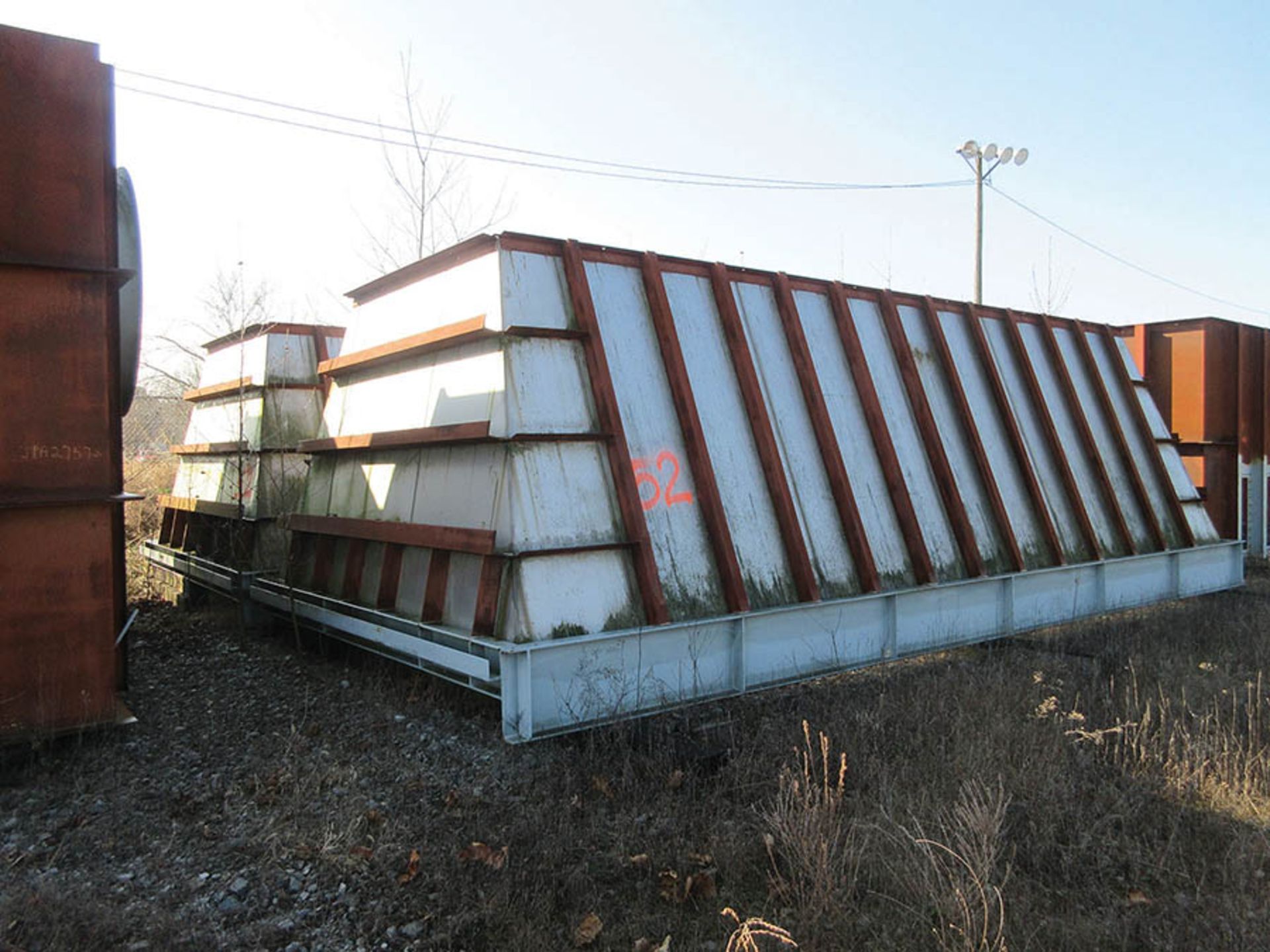 LARGE LOT WITH DUST COLLECTOR HOPPER DUCT WORK (JPA #3016, #2491, #2756, #2757, #2492, #2493, #2488, - Image 5 of 7