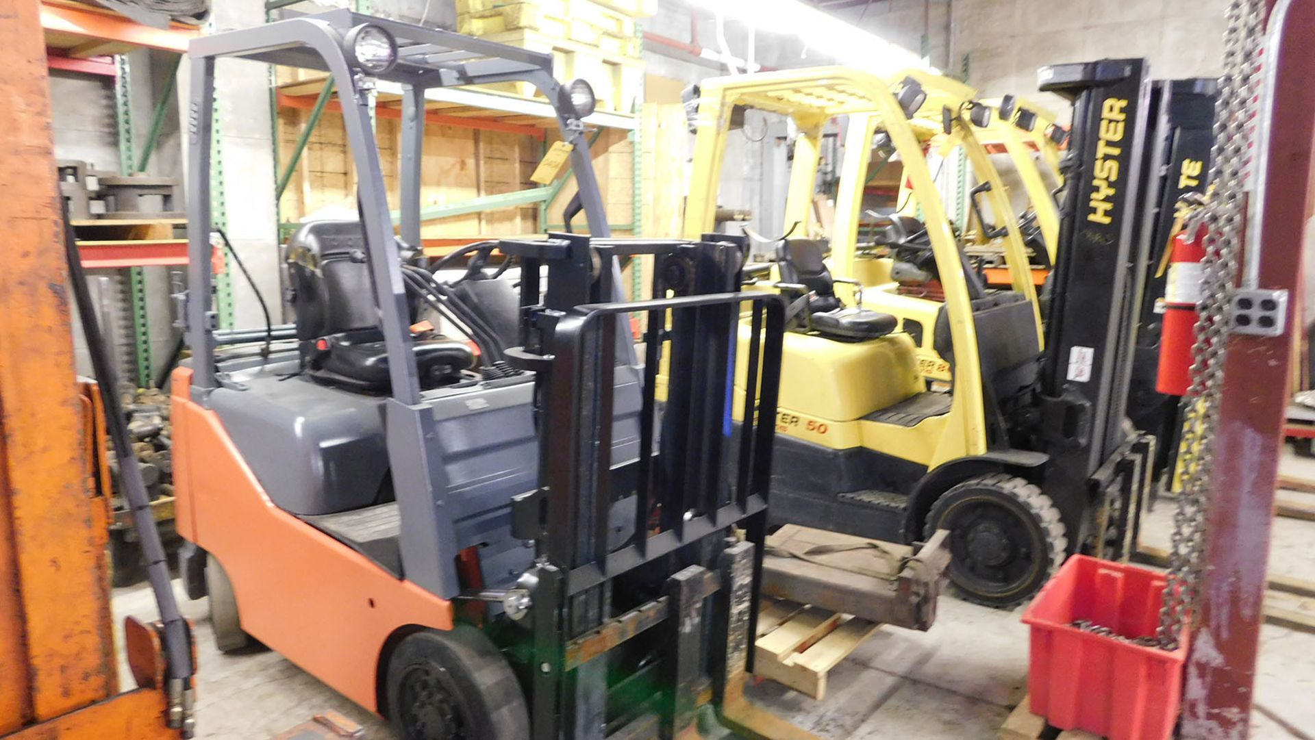 TOYOTA 3,000 LB. CAPACITY LPG FORKLIFT; S/N 21306, 80'' LIFT HEIGHT, 6,427 HOURS, SOLID CUSHION