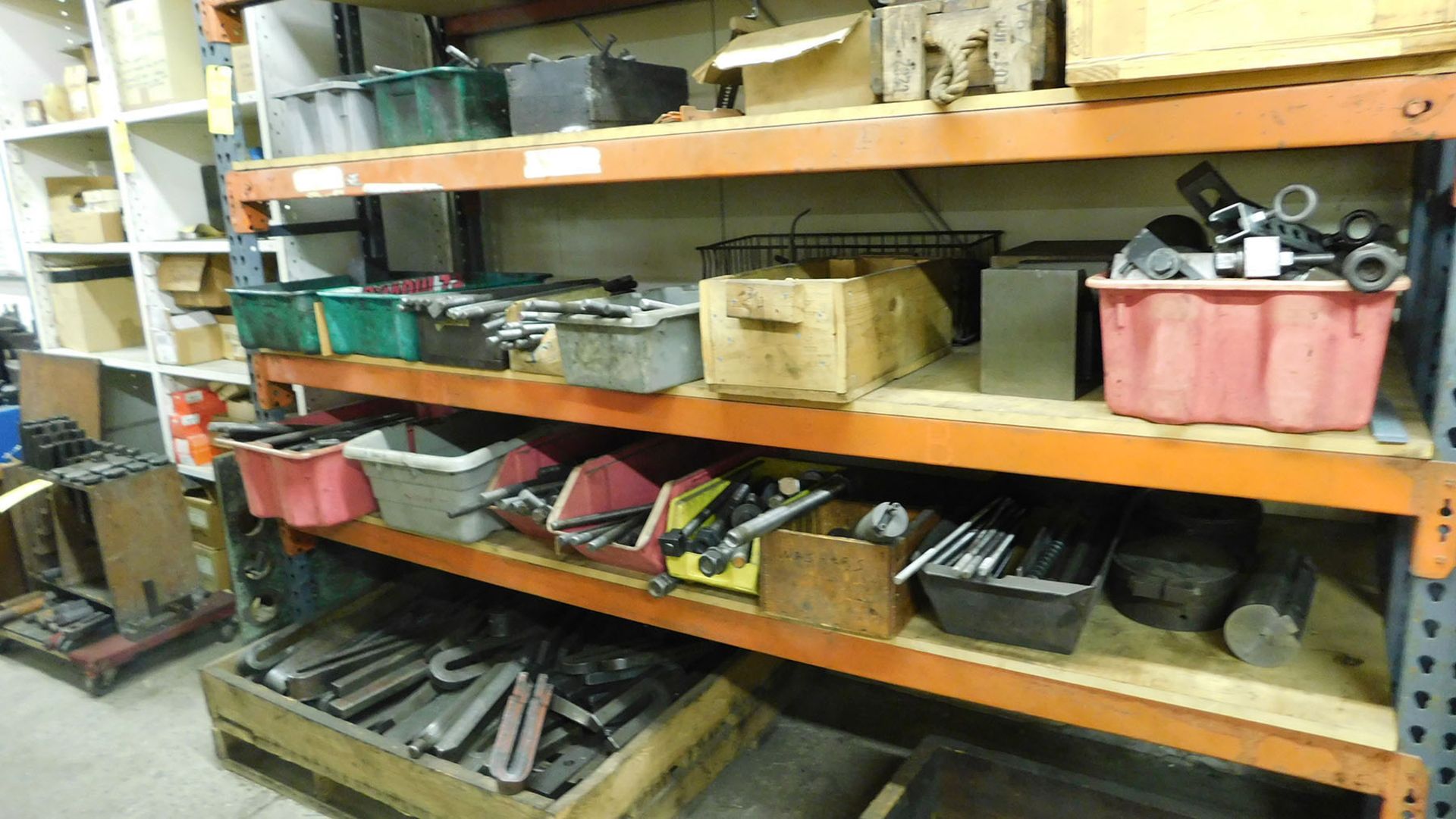 SECTION OF PALLET RACK WITH CONTENTS - Image 4 of 4