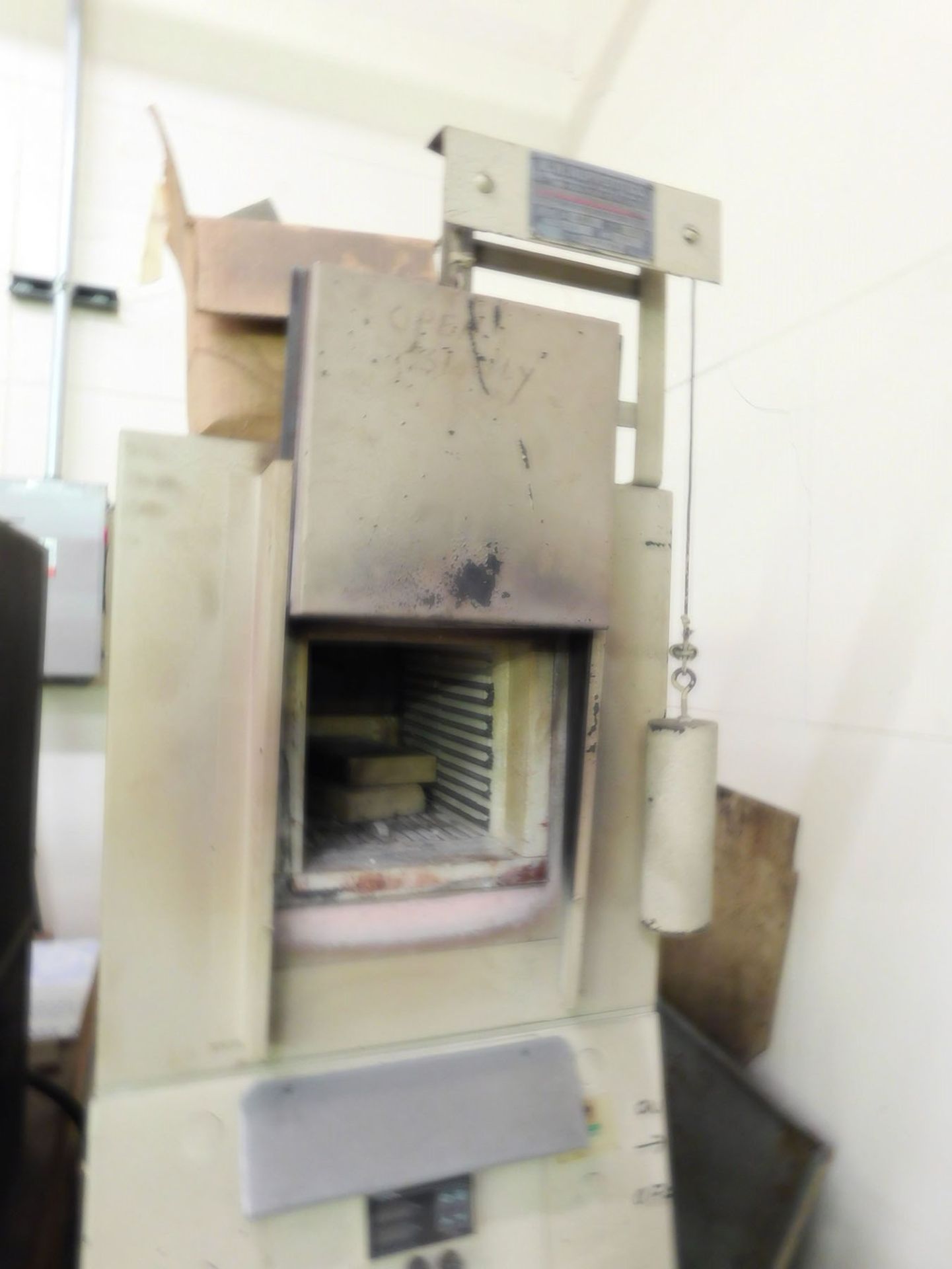 K.H. HUPPERT CO. HEAT TREAT OVEN; S/N 236, TYPE ST