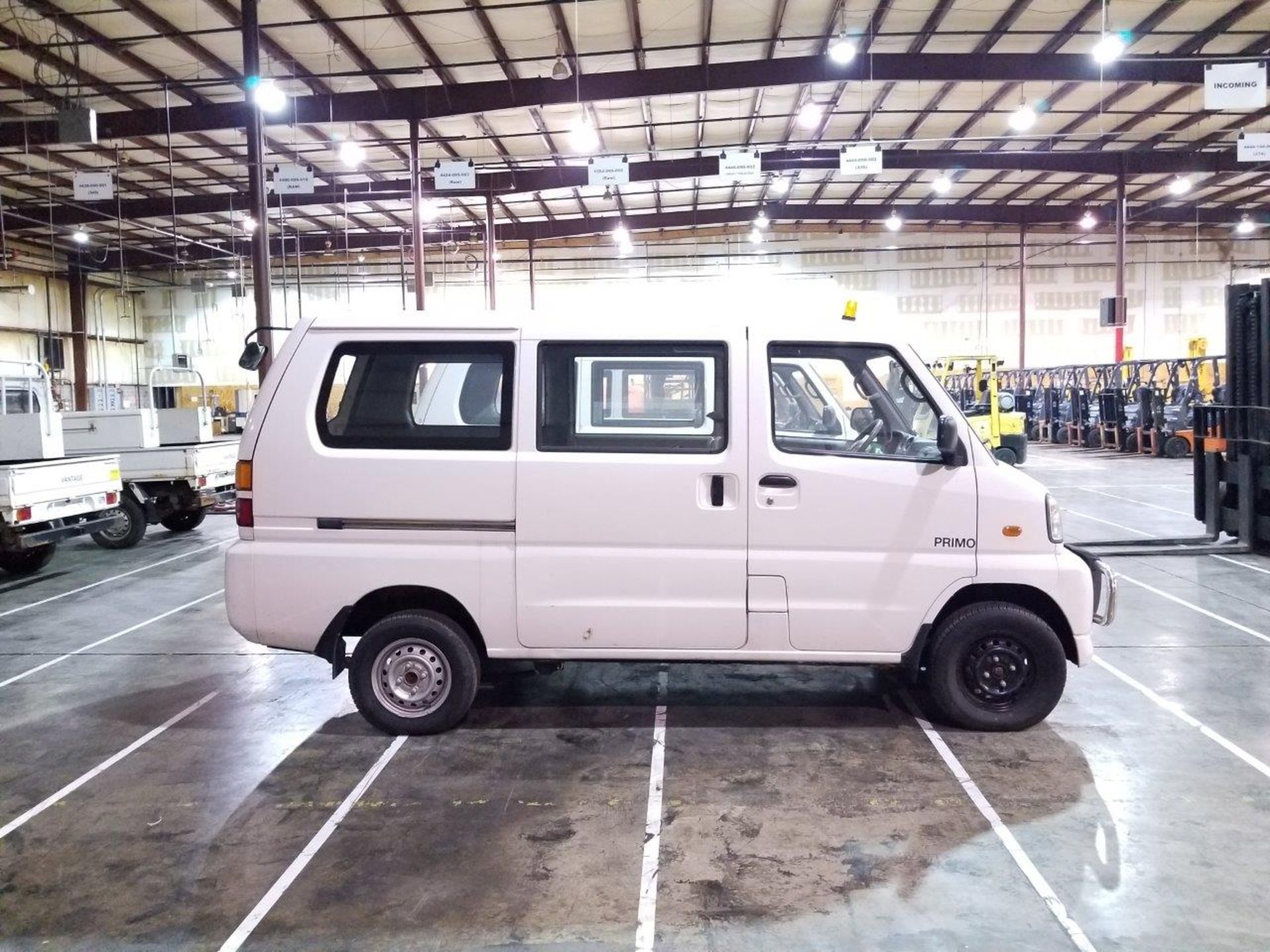 2012 VANTAGE PRIMO UTILITY VAN, 1.2 L EFI DOHC 16-VALVE CACTEK GASOLINE ENGINE, 5-SPEED, DUAL - Image 2 of 12