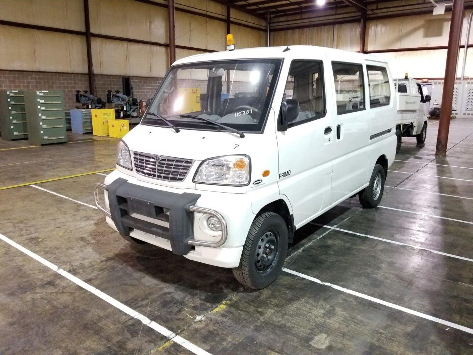 2012 VANTAGE PRIMO UTILITY VAN, 1.2 L EFI DOHC 16-VALVE CACTEK GASOLINE ENGINE, 5-SPEED, DUAL - Image 9 of 12