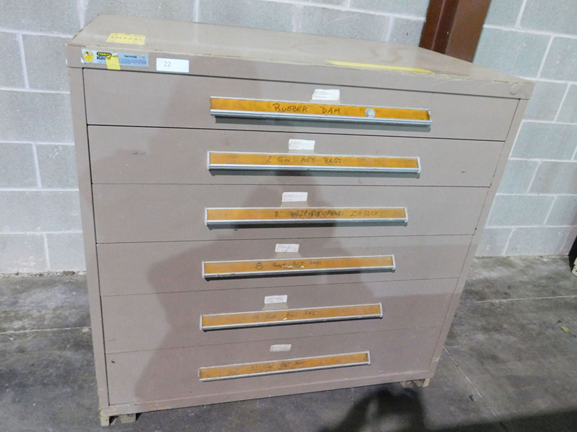 6-DRAWER STANLEY VIDMAR CABINET; 44''T X 45''W X 28''D