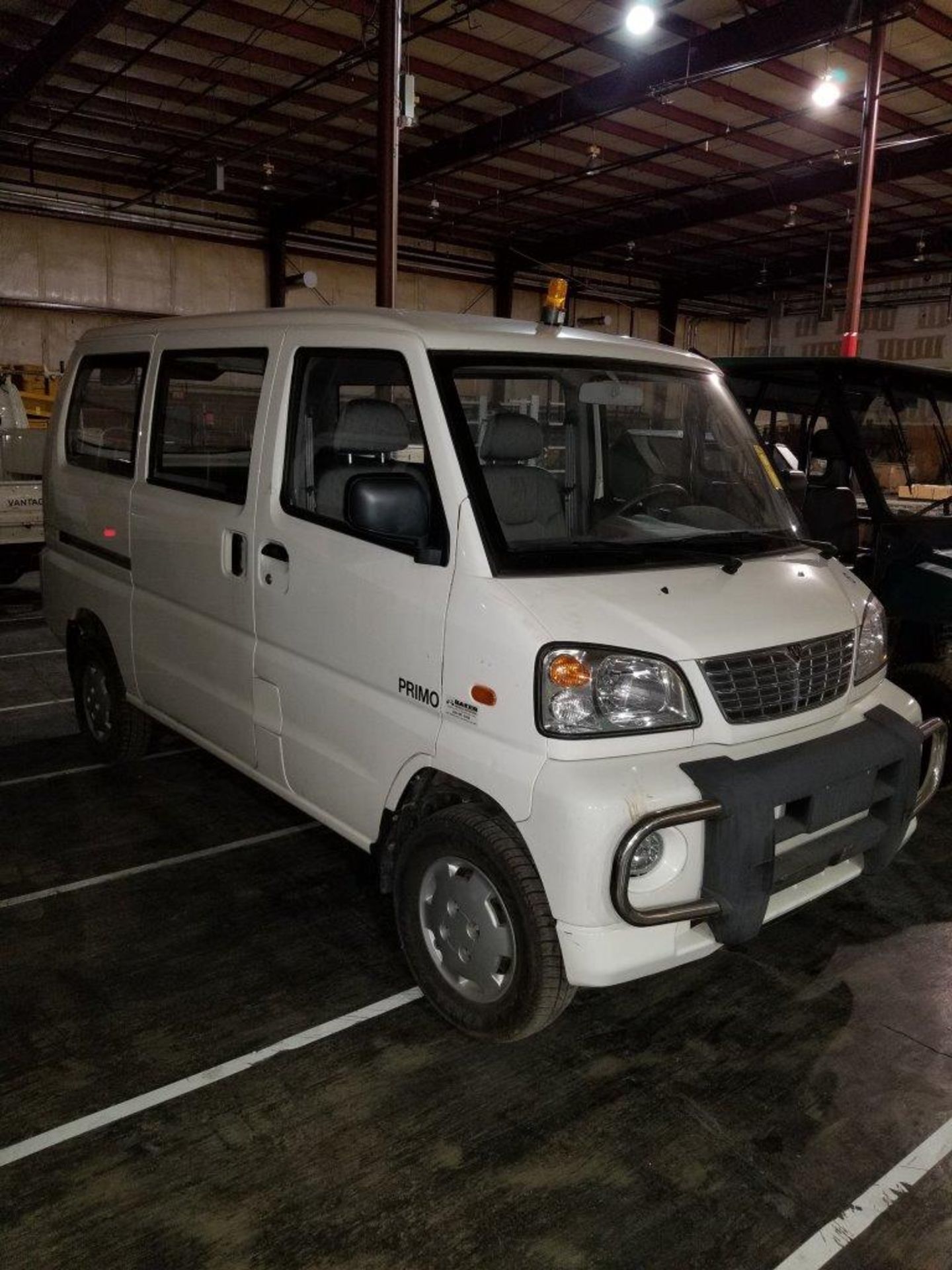 2012 VANTAGE PRIMO UTILITY VAN, 1.2 L EFI DOHC 16-VALVE CACTEK GASOLINE ENGINE, 5-SPEED, DUAL - Image 13 of 13