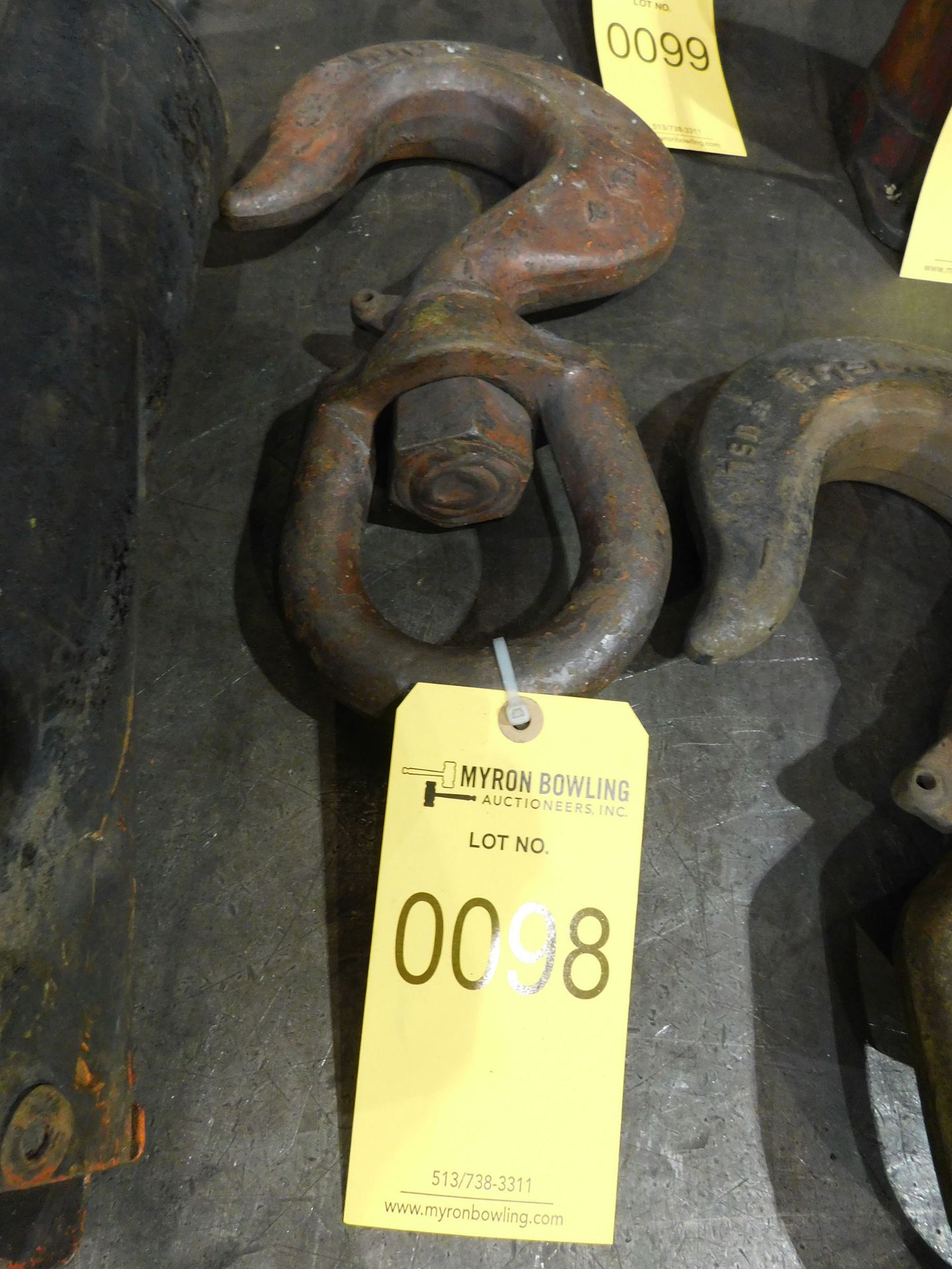 CROSBY 15-TON SWIVEL HOOK