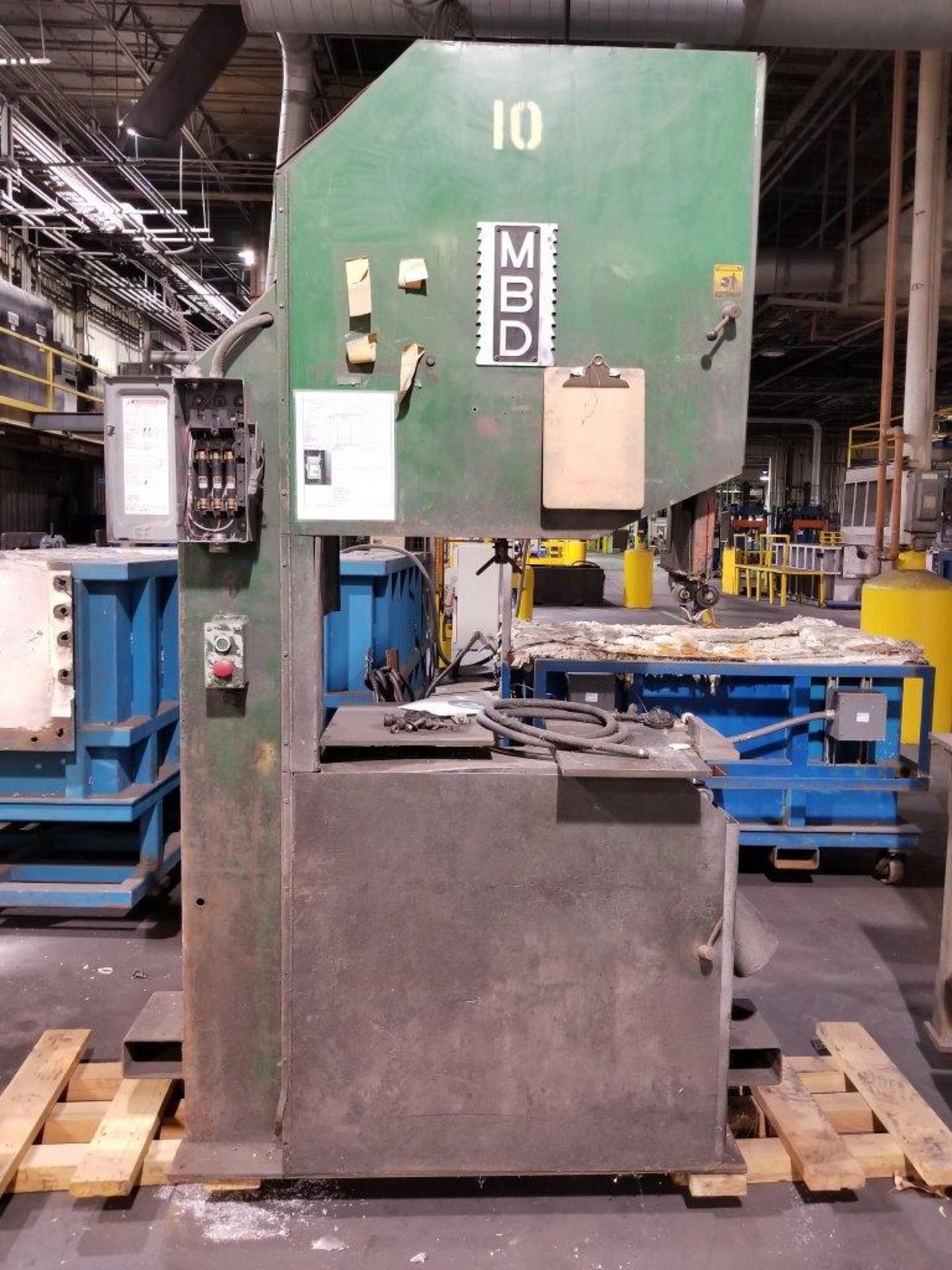 MBD VERTICAL BAND SAW 36'' DEEP - Image 2 of 2