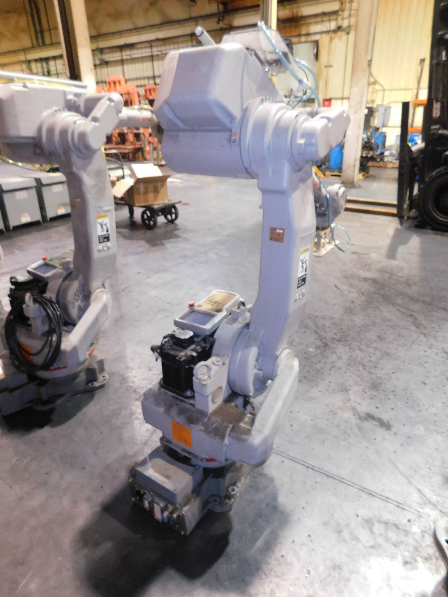 MOTOMAN EPL80 ROBOT; S/N S5M018-1-4, 80-KG PAYLOAD, DATE 2005.07