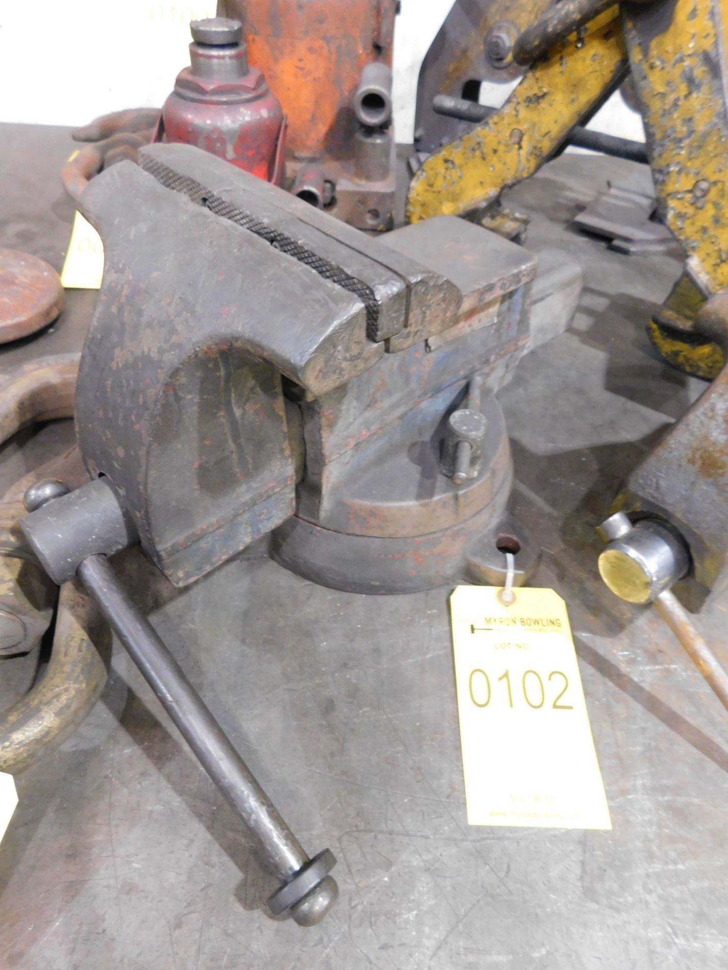 8'' WILTON BENCH VISE