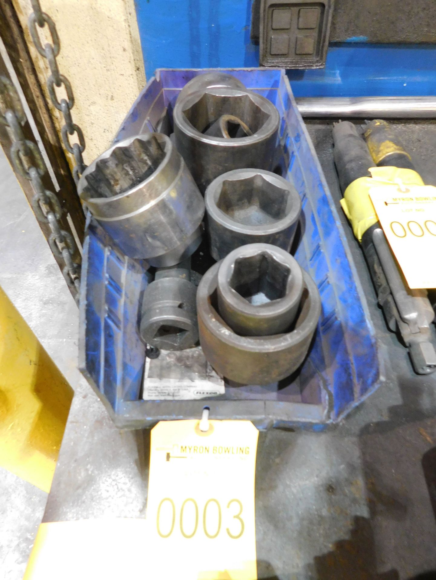 LOT OF ASSORTED 1'' IMPACT SOCKETS