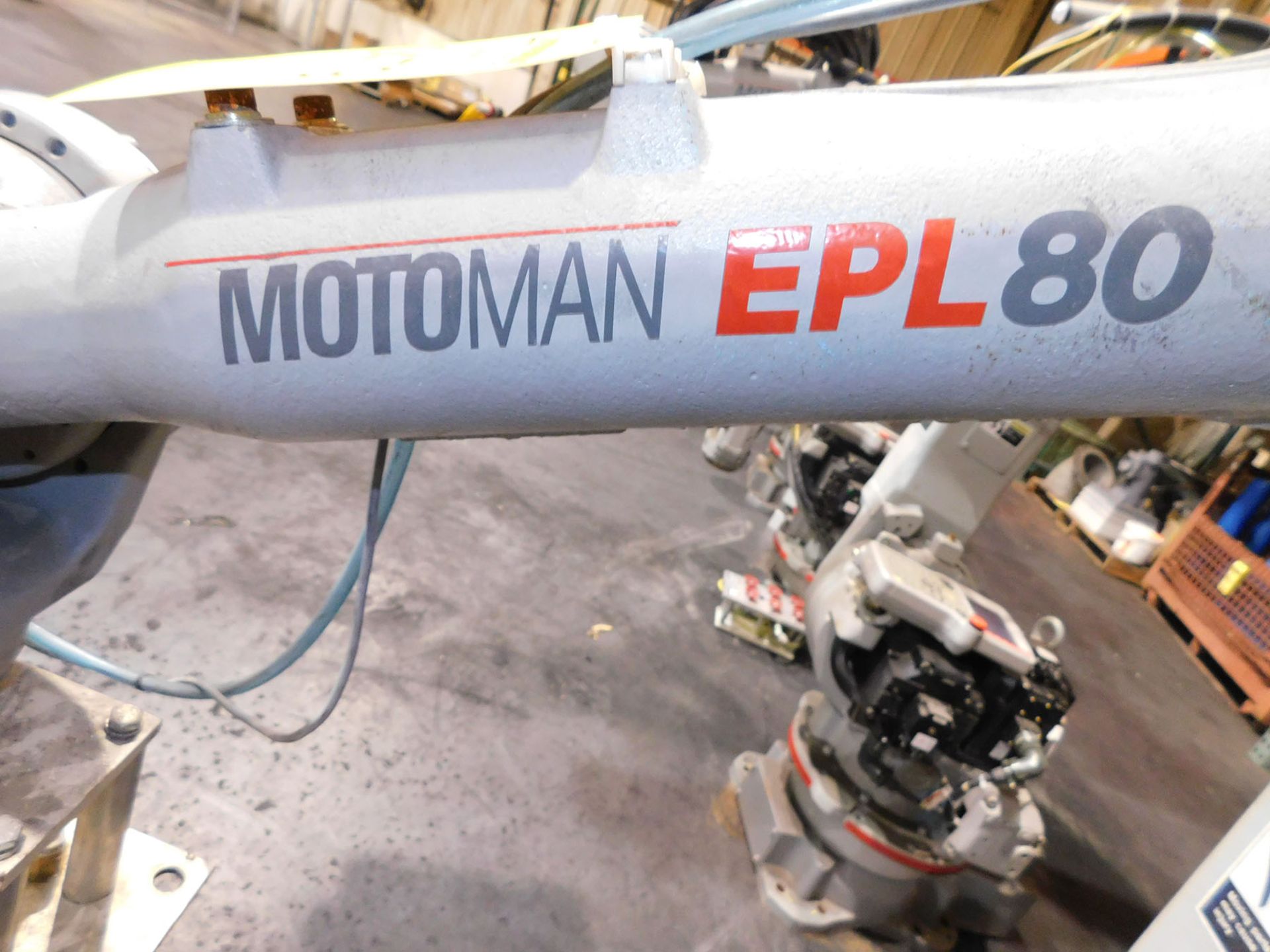 MOTOMAN EPL80 ROBOT; S/N S5M018-1-4, 80-KG PAYLOAD, DATE 2005.07 - Image 2 of 4