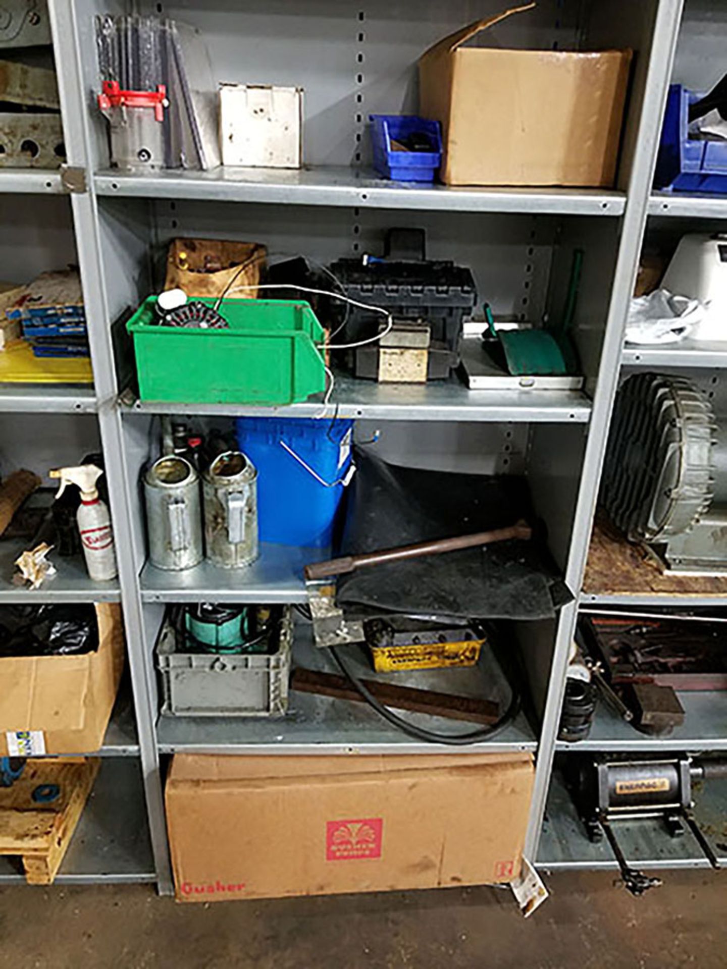 CONTENTS OF (5) SECTION SHELF UNIT; HYDRAULIC HOSES, ELECTRICAL BOXES, ELECTRIC MOTORS, AND - Bild 5 aus 7