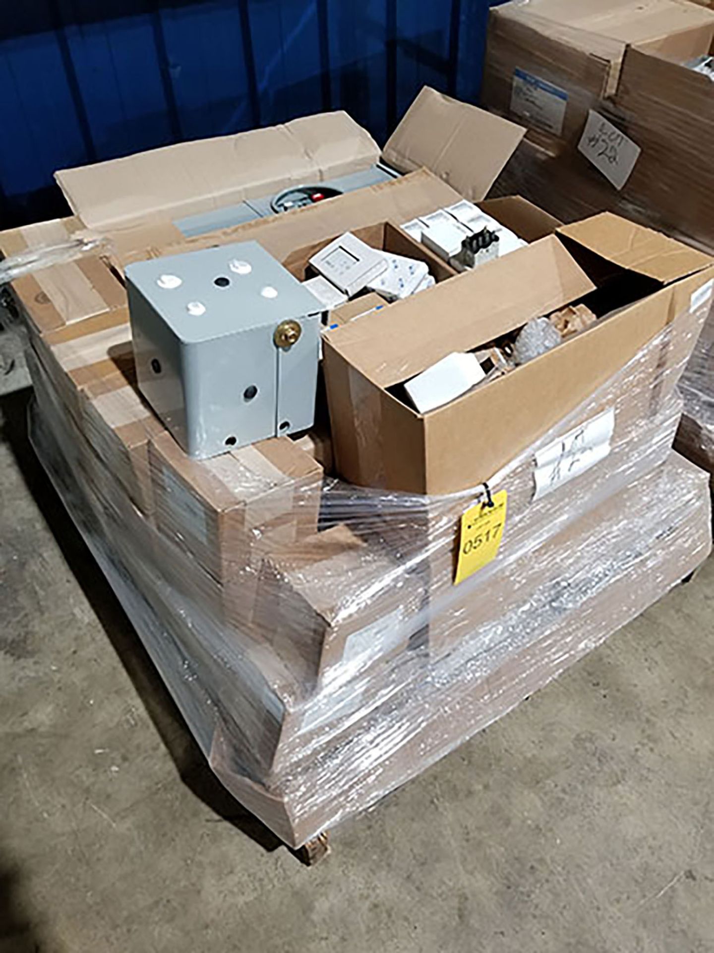 PALLET OF (NEW IN BOX) METER SOCKETS, LOAD CENTER DOORS, AND HANGER ASSY