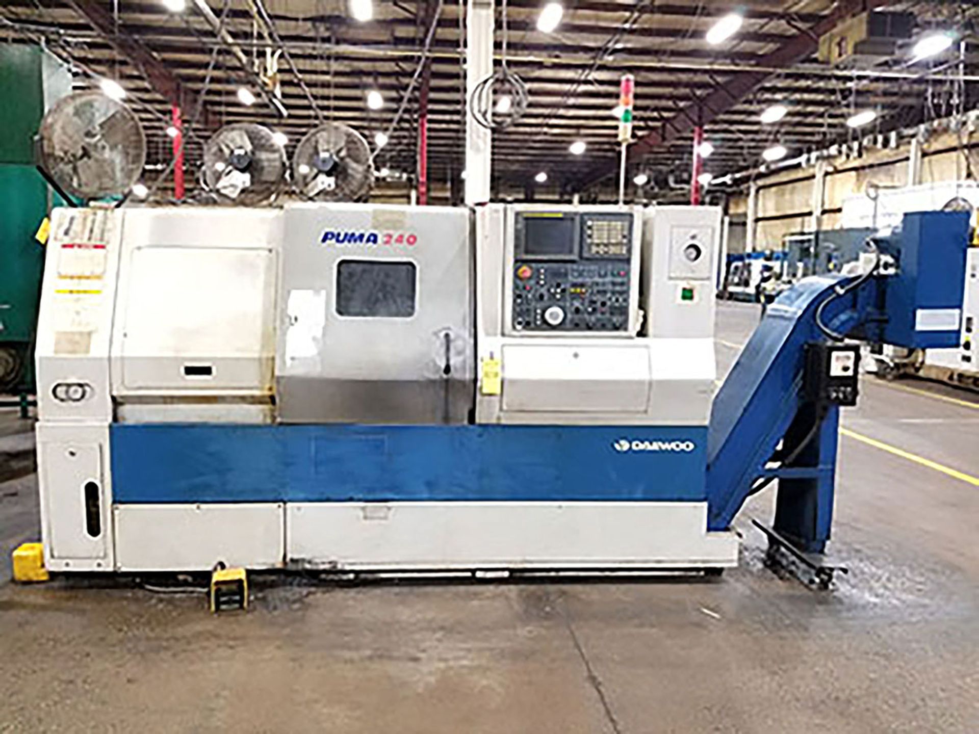 2005 DAEWOO PUMA 240B CNC TURNING CENTER; FANUC SERIES 21I-TB CONTROL, 12-POSITION TURRET,