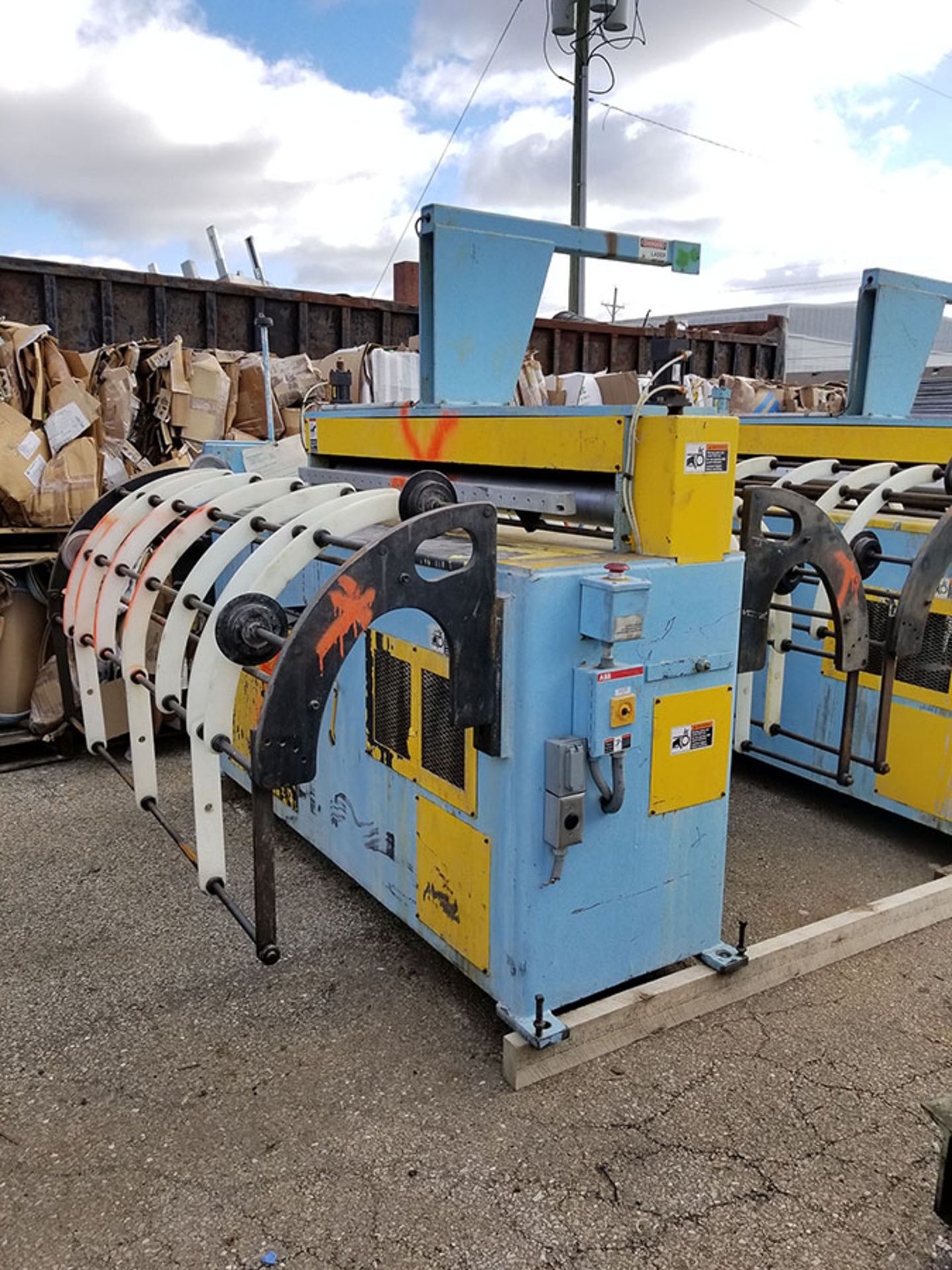 PERFECTO MODEL LS65 30,000-LB. COIL LOOP STAND MACHINES, 62'' CAP., 1200 IPM